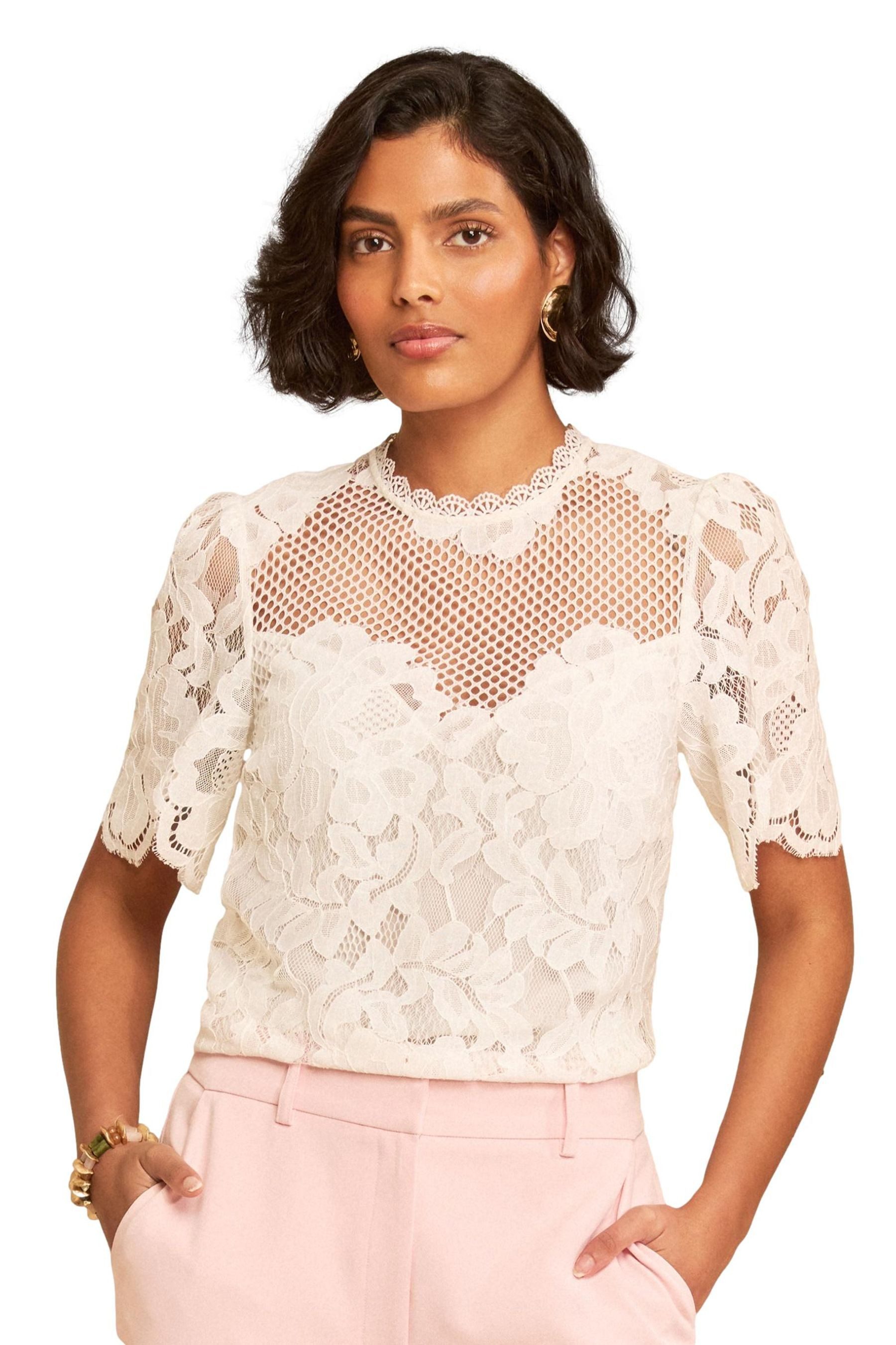 Love & Roses Kurzarmbluse Love & Roses Kurzarmbluse mit Mesh und Spitze (1-tlg)