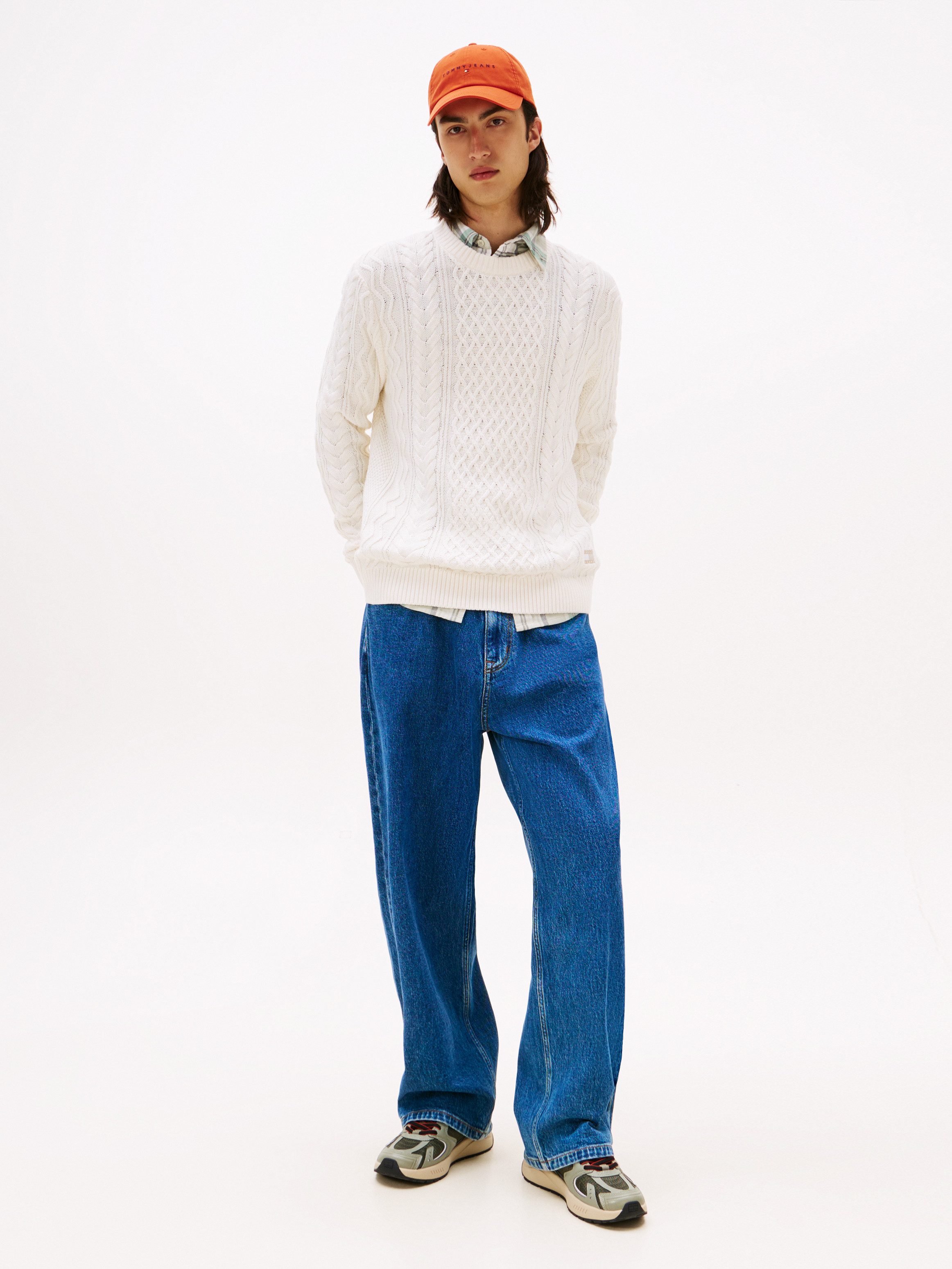 Tommy Jeans Strickpullover BADGE CABLE Slim Fit, Rundhals