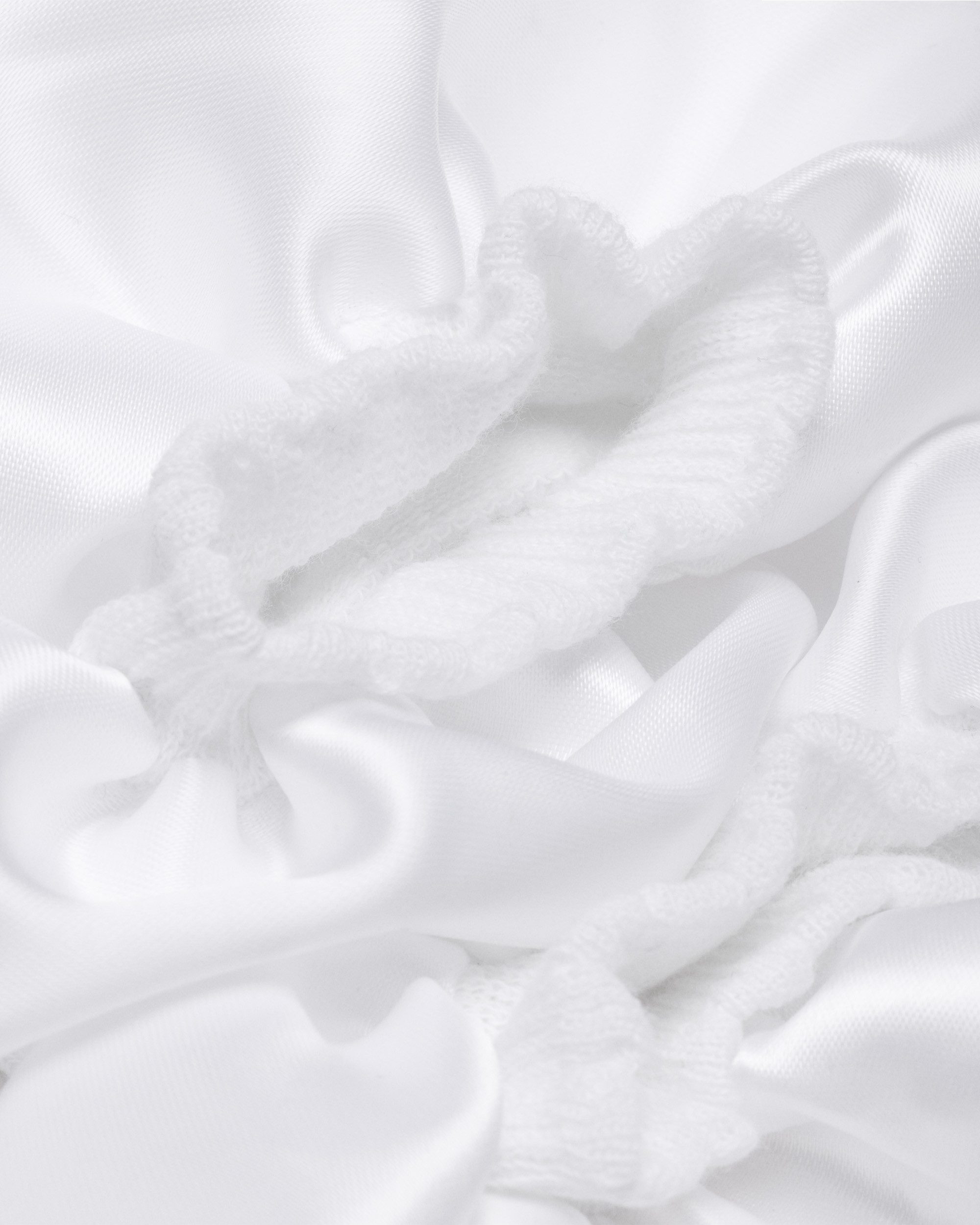 DR. MARTENS Socken Frill (1-Paar) Süßer Socken mit großer Satin-Rüsche