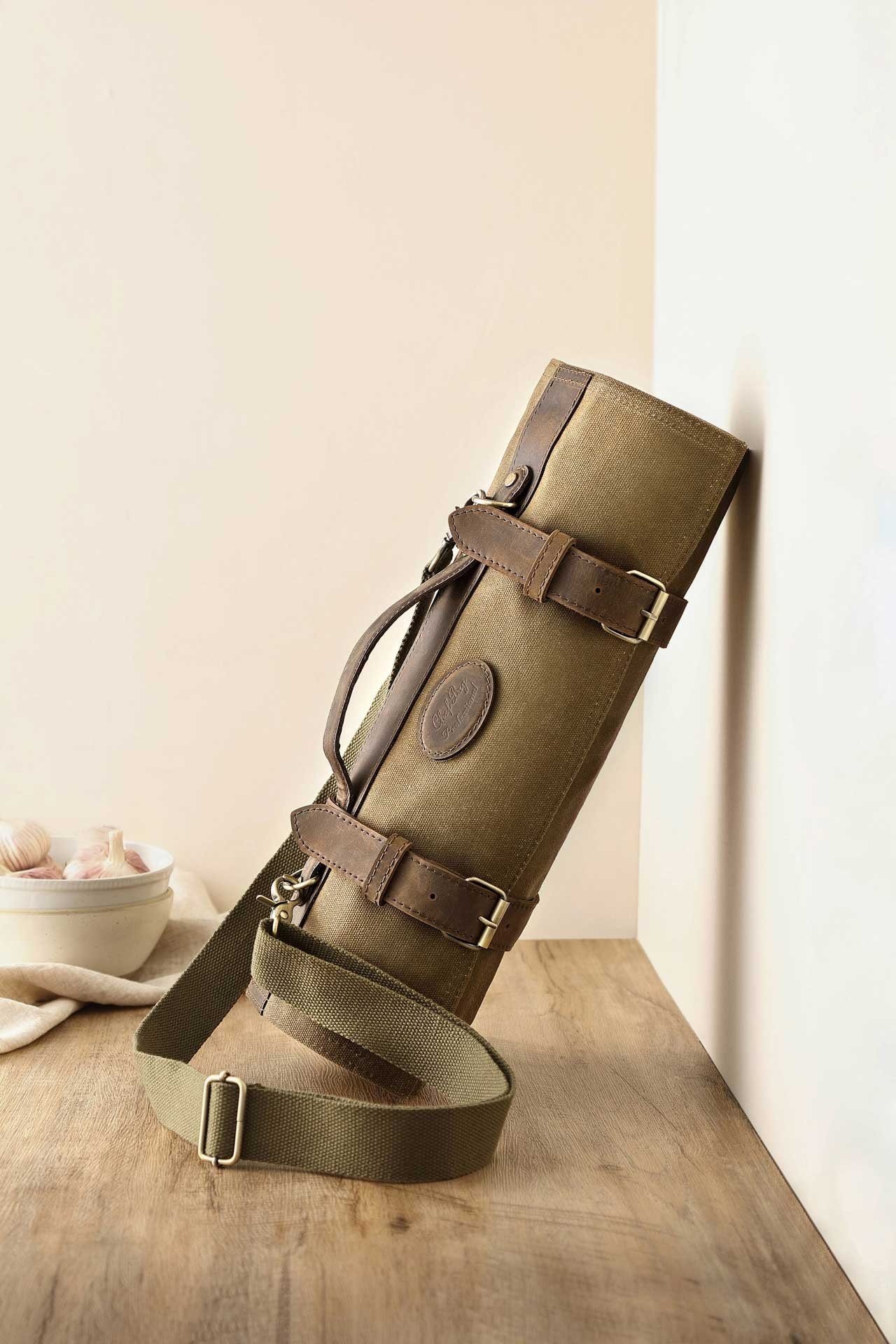 ZAYIKO Messertasche Profi Küchenmesser Tasche (grün) 12 Schlitze, tragbare Kochmesserrolle (1-tlg)