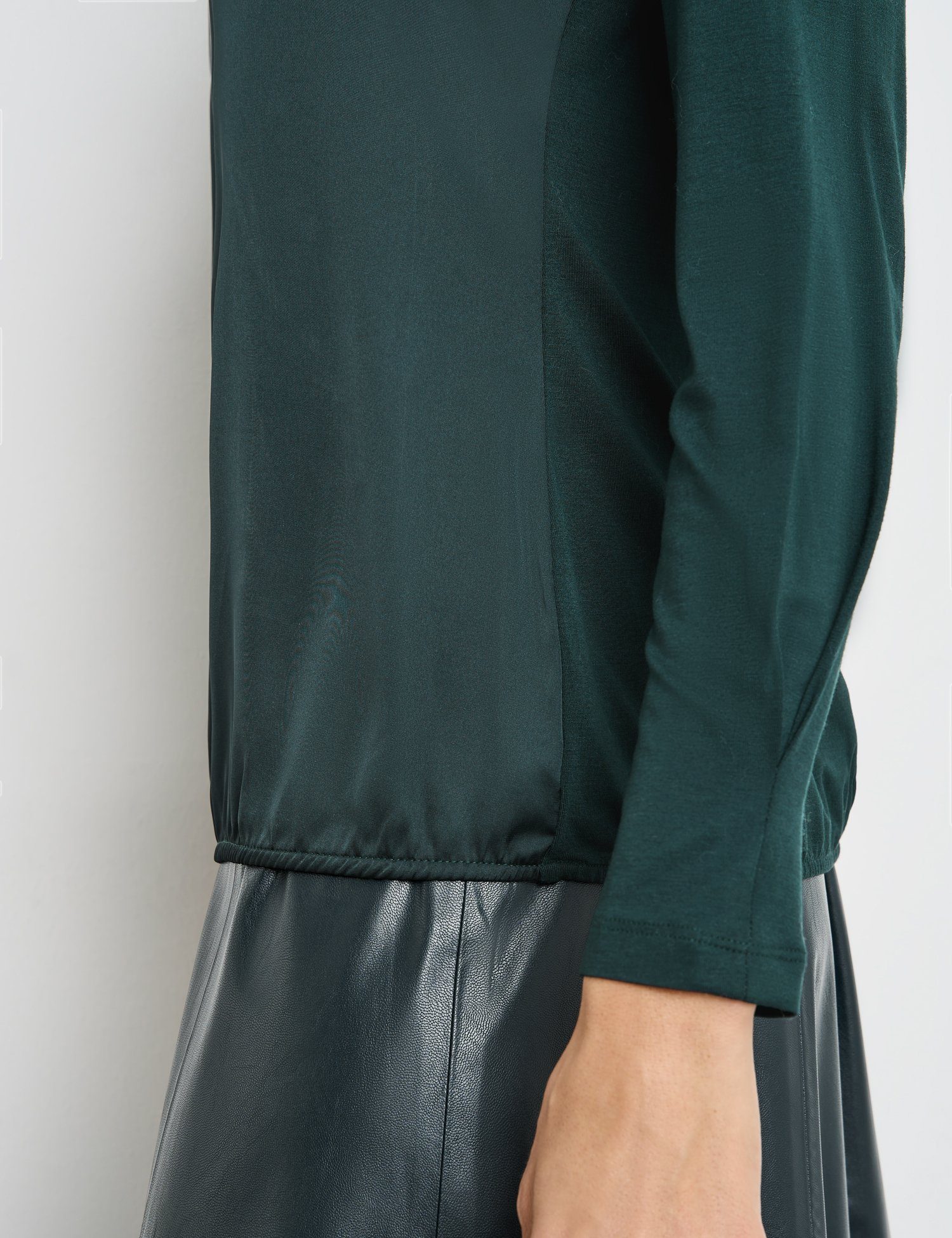 GERRY Fließendes Material-Patch Langarmshirt Teal mit Green Langarmshirt WEBER