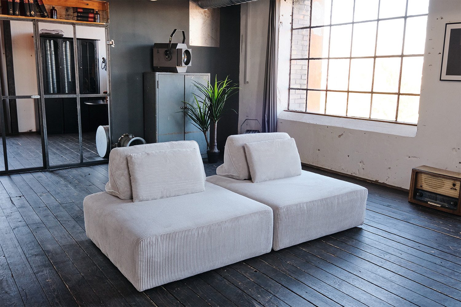 KAWOLA Sofa WIOLO SOFT Cord Sofa - Modular - Komfortabel & Flexibel - Wohnzimmer, Modulsofa mit Cordbezug. Abziehbar & vielseitig. 2 Module.