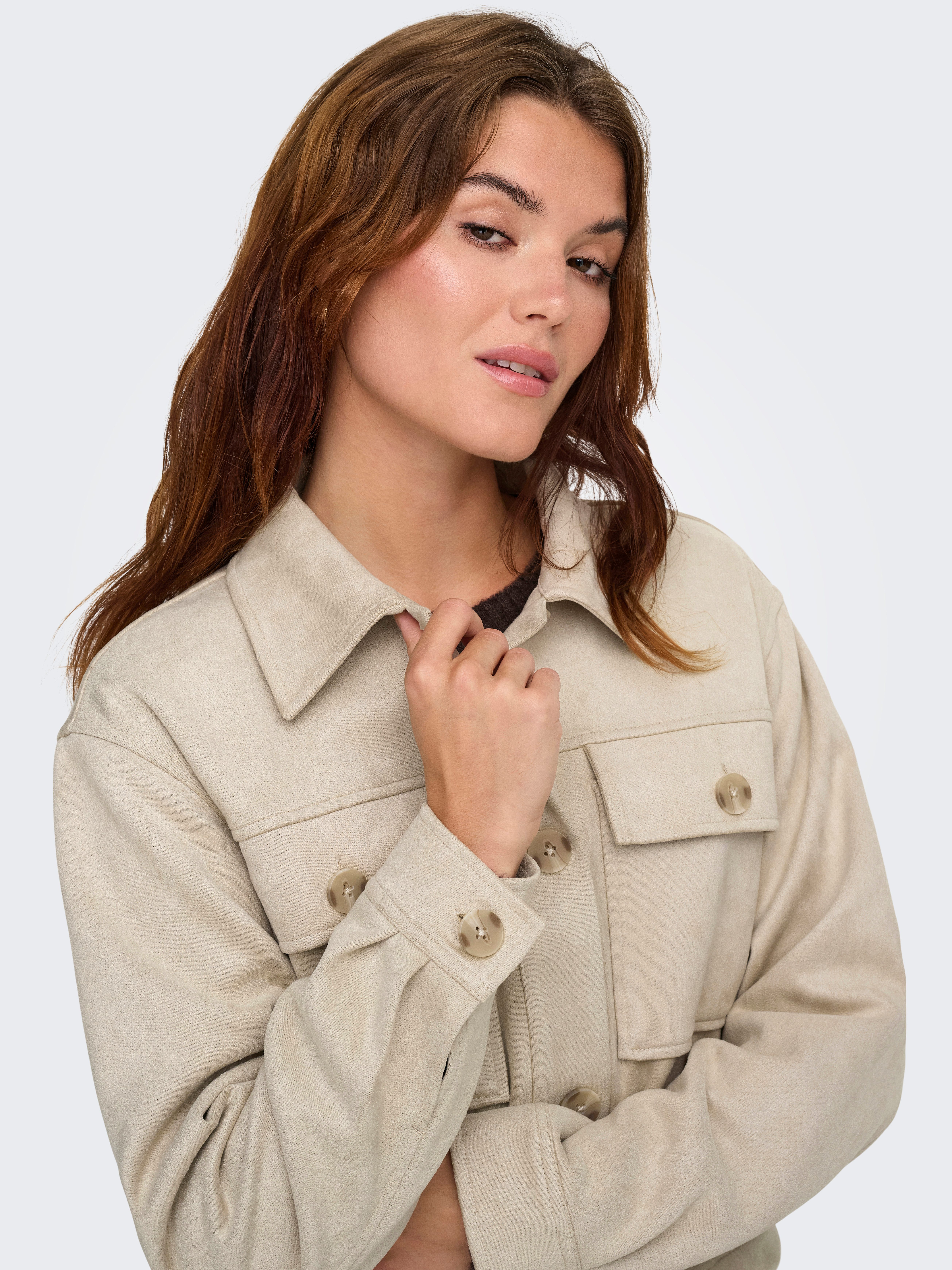 ONLY Kurzjacke ONLBELICIA LIFE FAUX SUEDE JACKET OTW aus weichem Wildlederimitat
