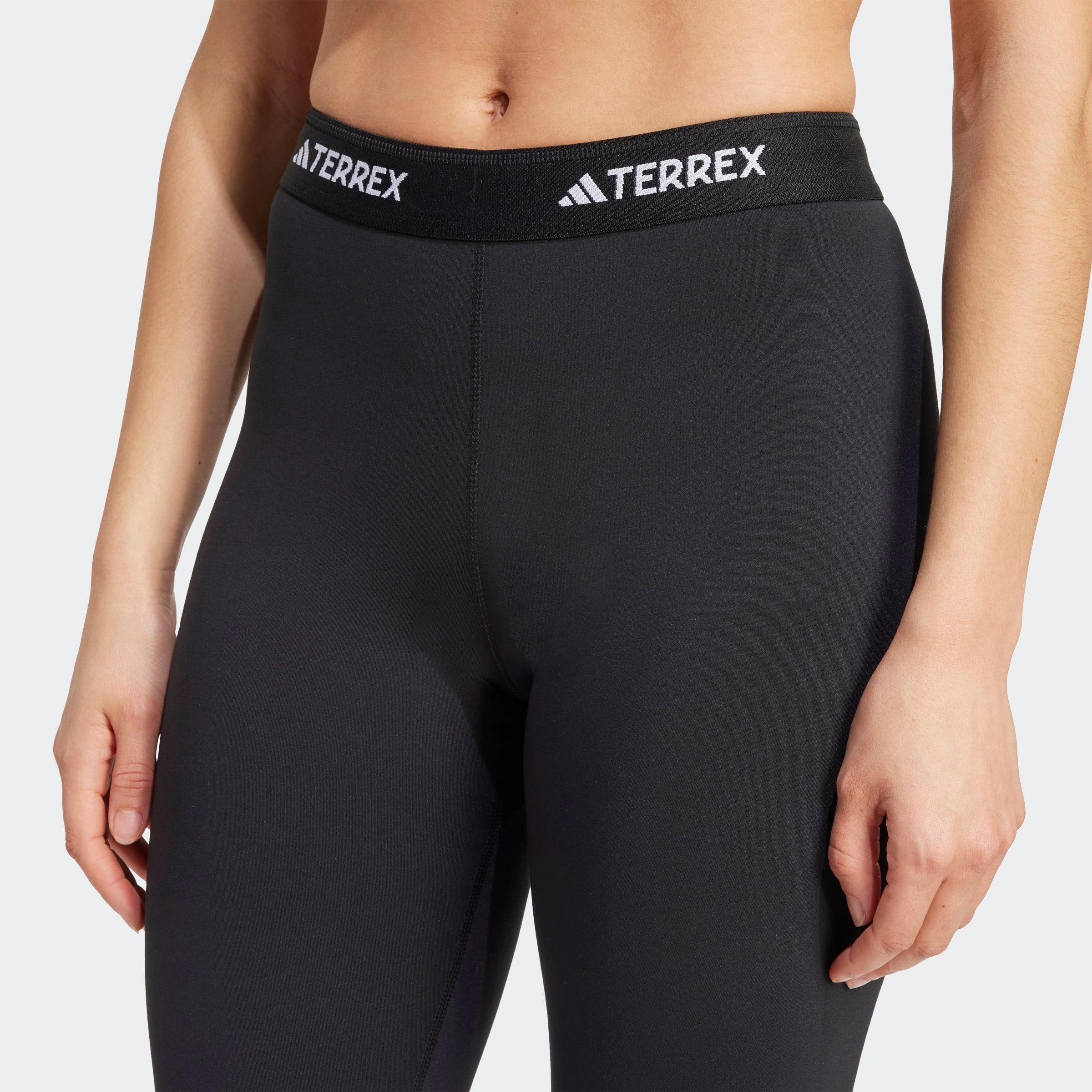 adidas TERREX Trainingstights MULTI SYNTHETIC BASELAYER LEGGINGS schmal geschnitten, für Lagenlook bei kühlem Wetter