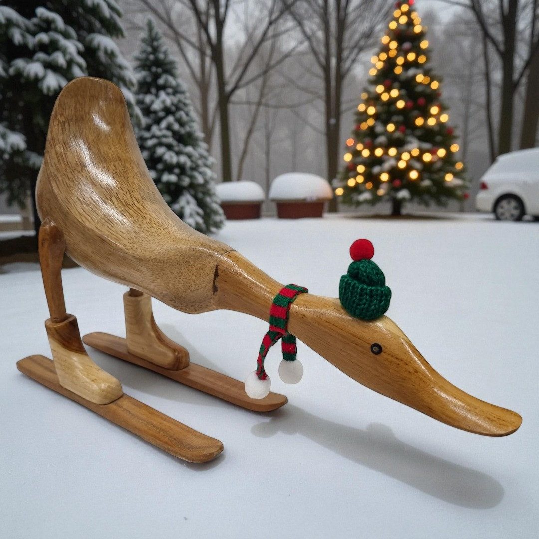 Kinaree Dekofigur Bambus Holz Ente auf Ski, jeden Anlass, Naturprodukt, Handgefertigt, Unikate, Geschenkideen