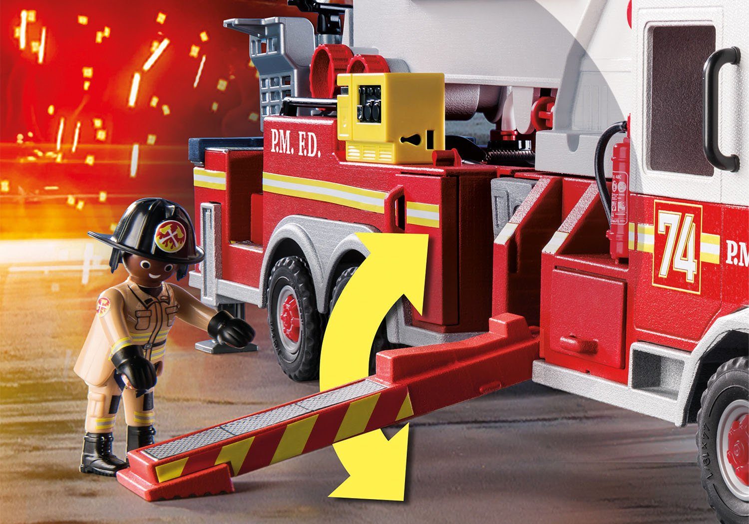Playmobil® Konstruktions-Spielset Feuerwehr-Fahrzeug: City in St), Germany mit (70935), und Soundeffekten, US Ladder Licht- Made (113 Action, Tower