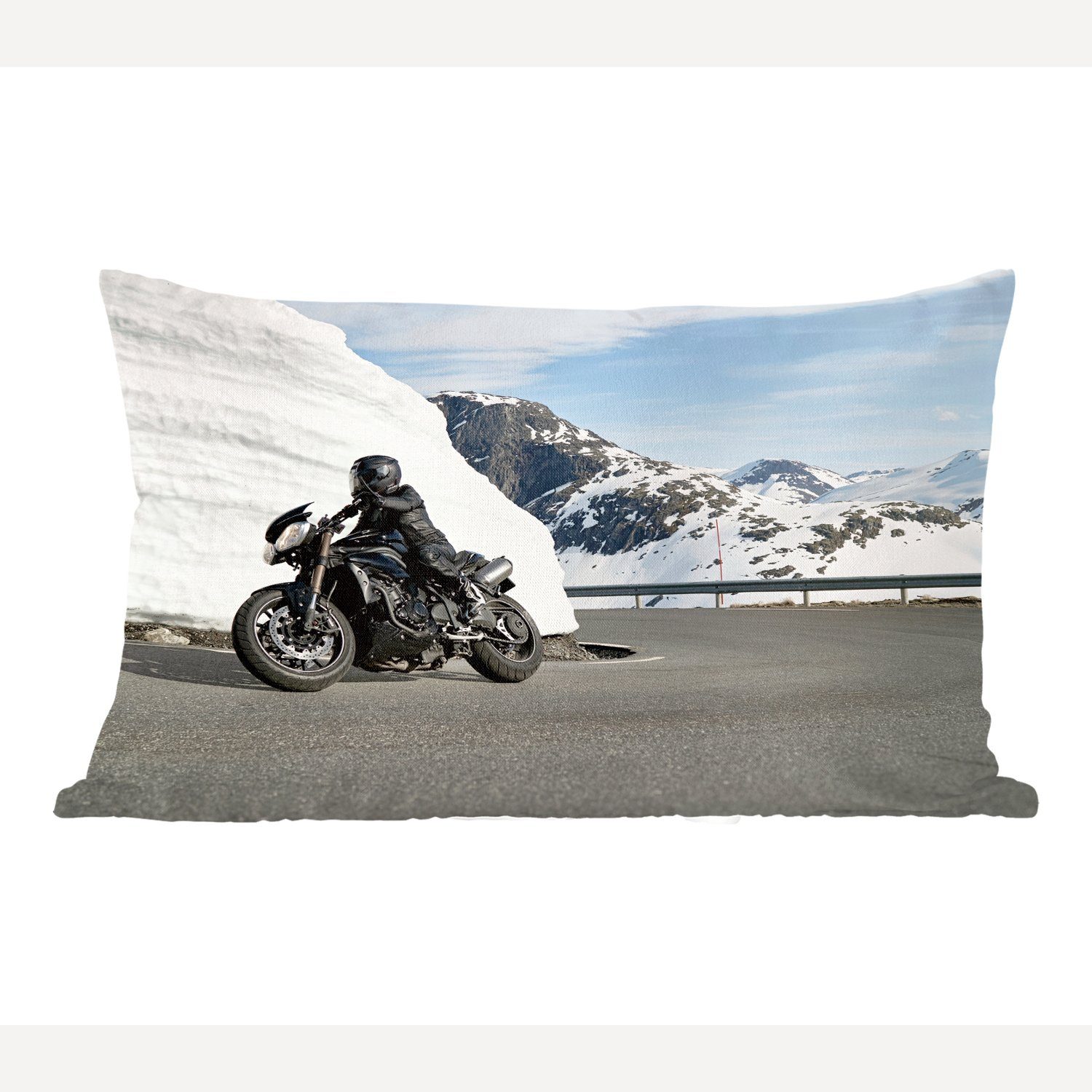MuchoWow Dekokissen Ein Motorrad in den verschneiten Bergen, Wohzimmer Dekoration, Zierkissen, Dekokissen mit Füllung, Schlafzimmer