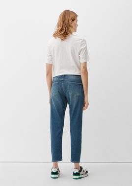 s.Oliver 5-Pocket-Jeans Ankle-Jeans Franciz / Relaxed Fit / Mid Rise / Tapered Leg Waschung, Leder-Patch