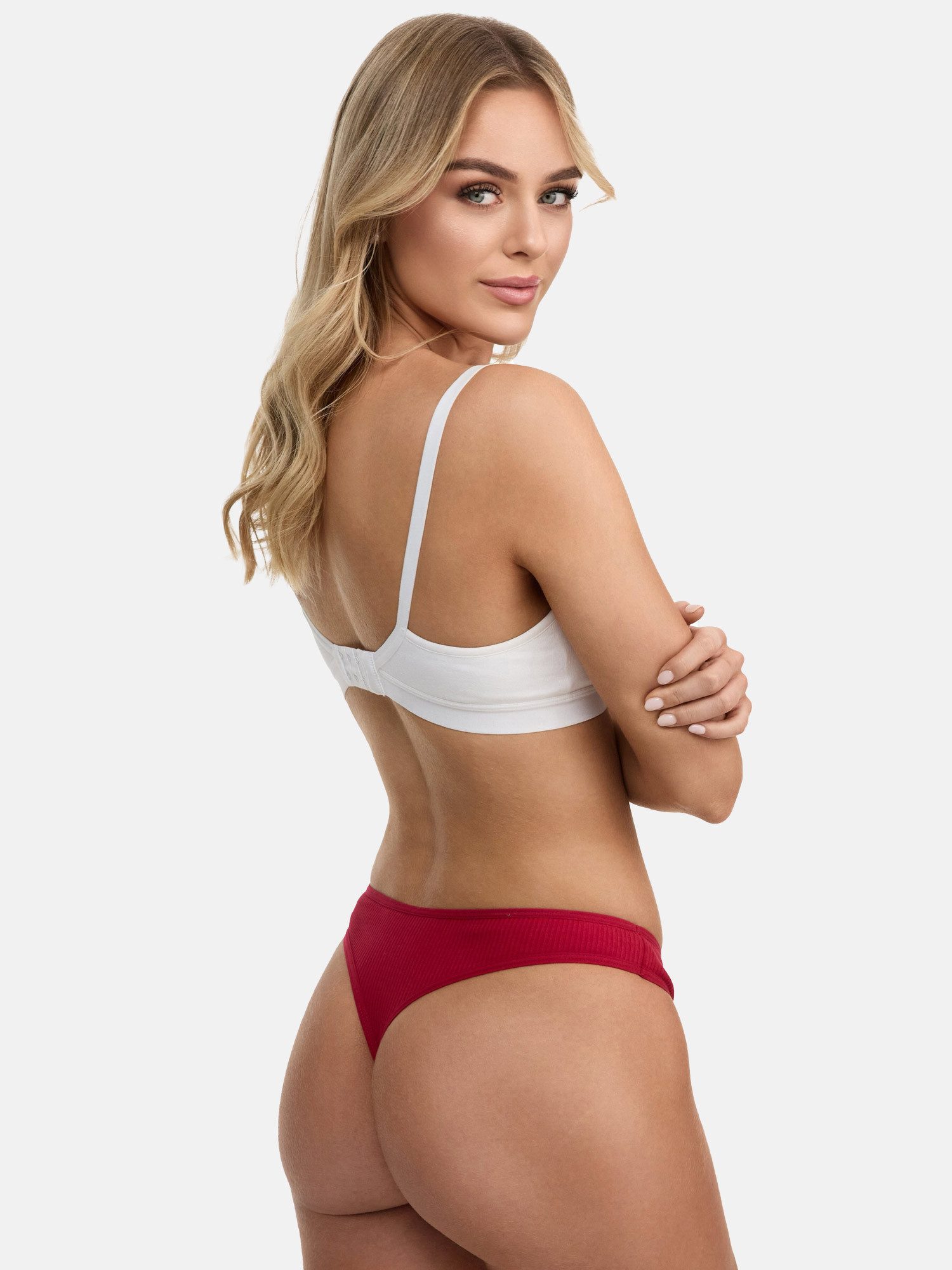 Tazzio String 3er-Pack Damen Tanga F933 (Packung, 3-St., 3er-Pack) Ripp-Struktur für angenehmen Tragekomfort