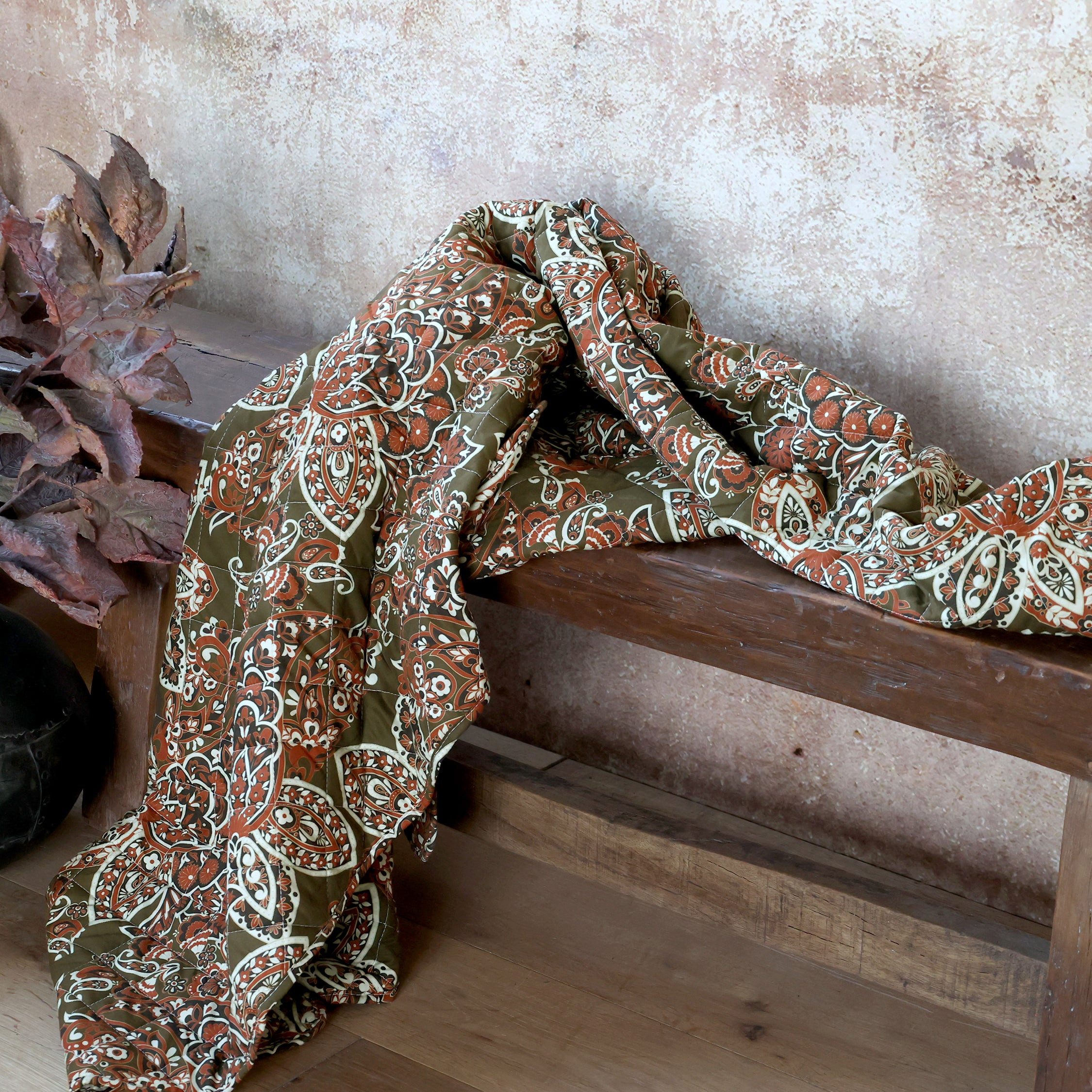 Chic Antique Tagesdecke Chic Antique Aix Quilt mit Paisley Motiv