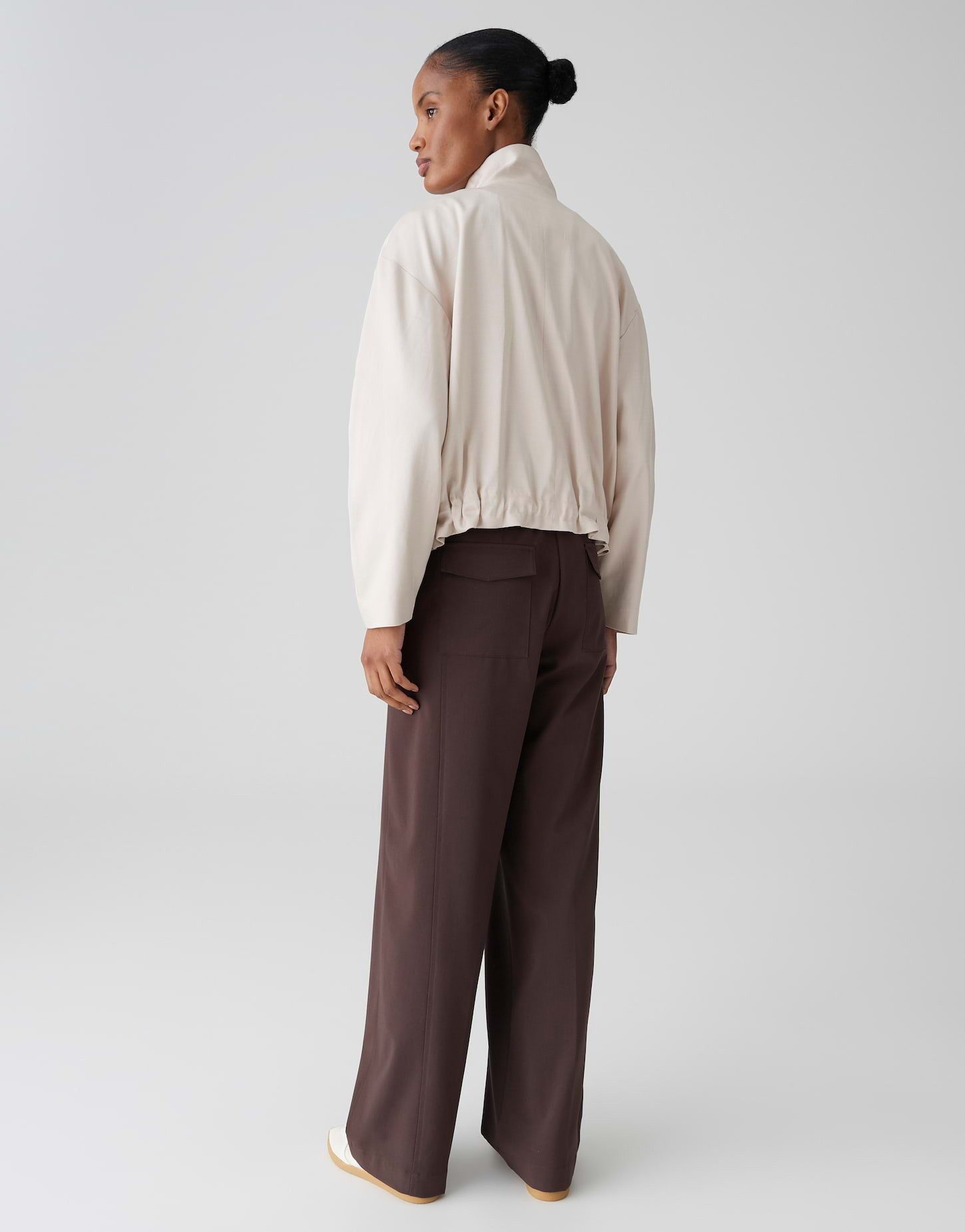 OPUS Jackenblazer Urbaner Blouson Urbaner Blouson Loose Fit Weite Passform, Tunnelzug im Saum, Ballonärmel