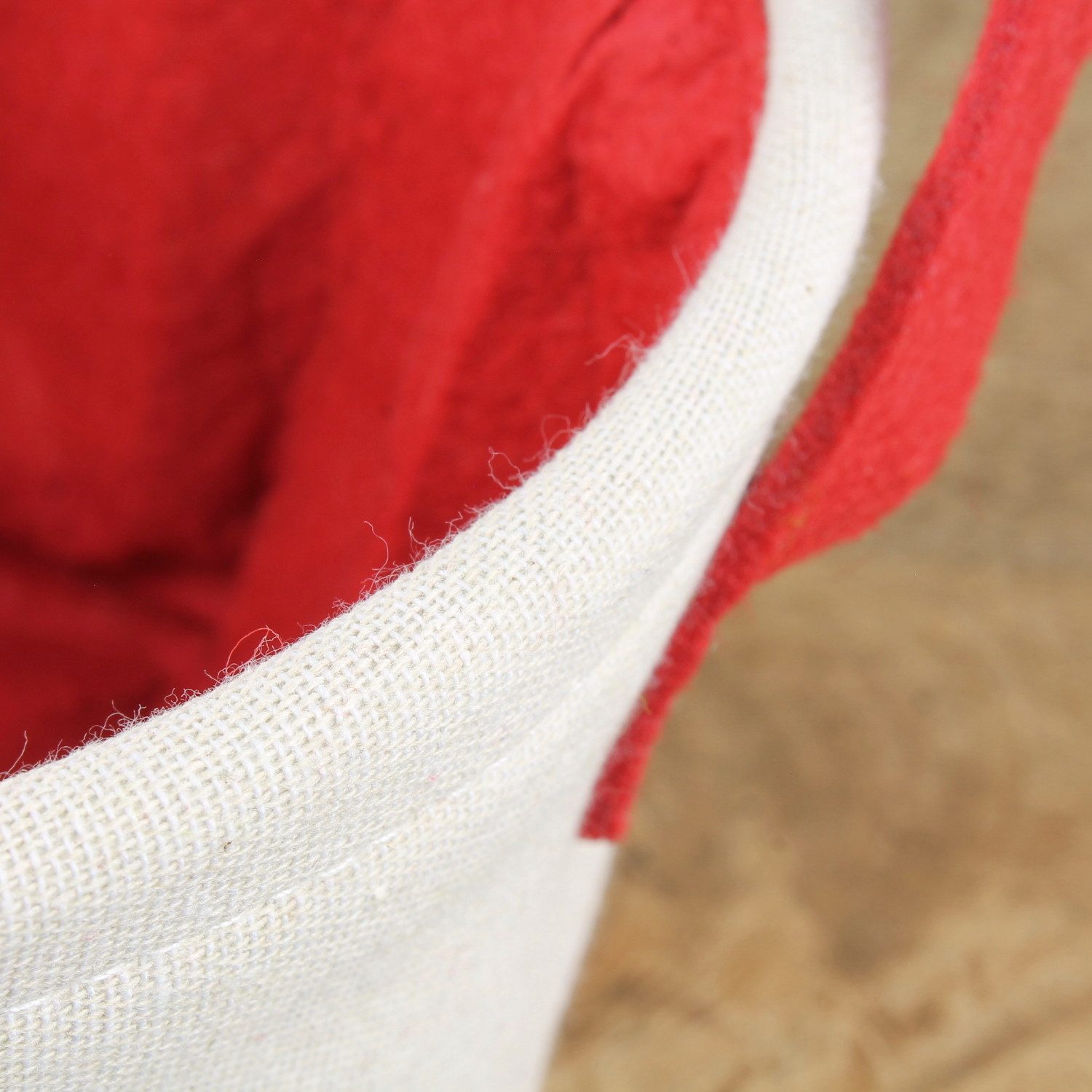 Macosa Home Geschenkbox Weihnachten Korb Geschenkkorb Rentier Tannenbaum Geschenk 21 cm (Filzkorb Filzkörbchen), Weihnachtskorb Weihnachtsdeko Geschenkverpackung bei rot grün
