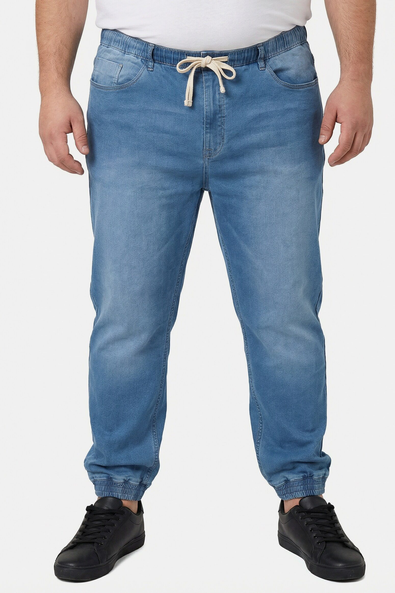 Men Plus 5-Pocket-Jeans Superstretch-Schlupfjeans Straight Fit. € 59,99