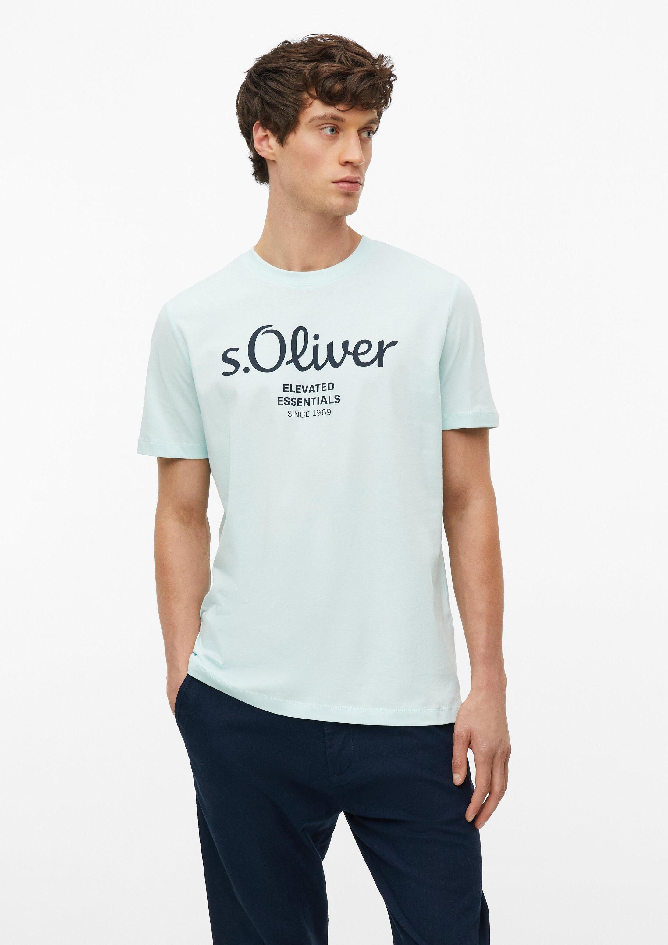 s.Oliver Kurzarmshirt T-Shirt Baumwoll-T-Shirt mit Logo-Print