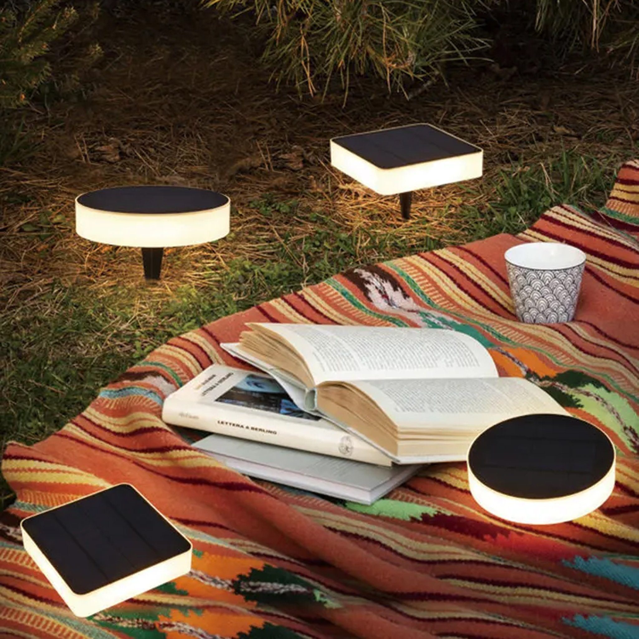 Arnusa LED Solarleuchte Solarlampe Tischlampe Akku 1300 mAh kabellos Gartenlampe Wandleuchte, Farbsteuerung, LED fest integriert, warmweiß, kaltweiß, ohne Stromanschluss