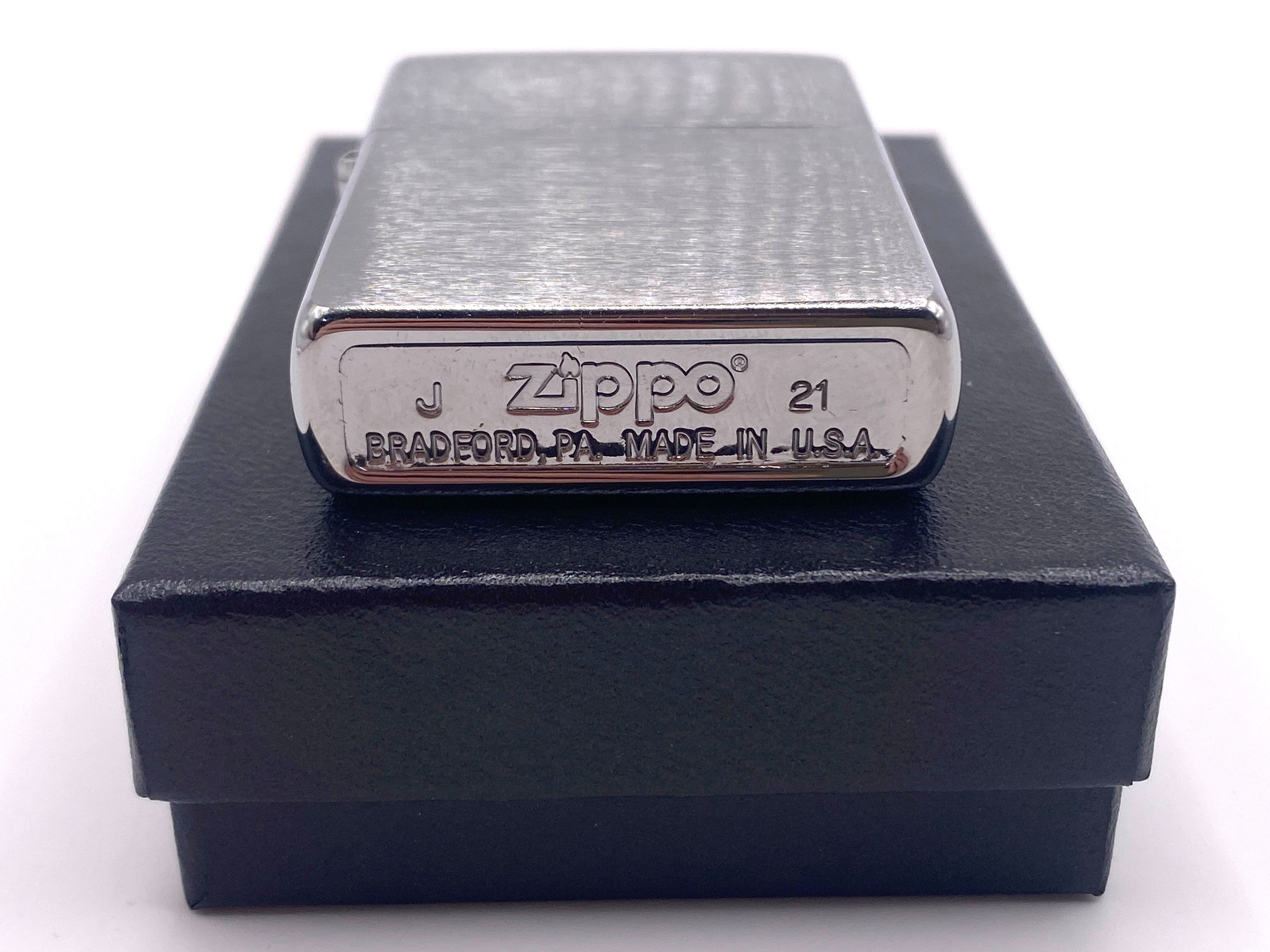 Zippo Feuerzeug Chrome Gebürstet der Klassiker neu in Box, das Original mit dem " Klick "