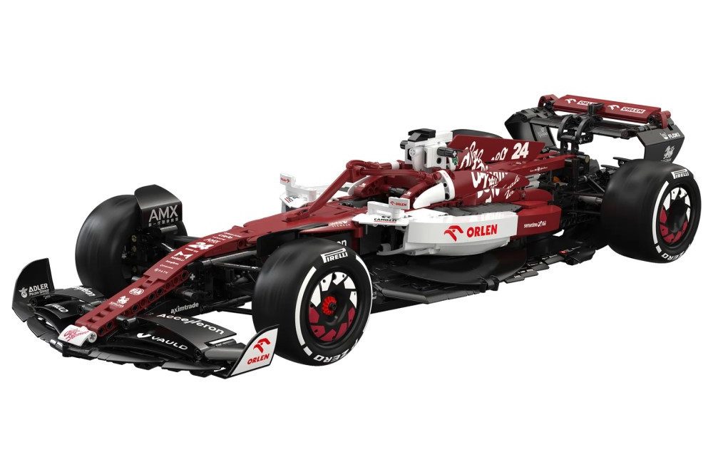 CaDA CaDA Alfa Romeo Racing 1/8 (1868 Teile) Konstruktionsspielsteine