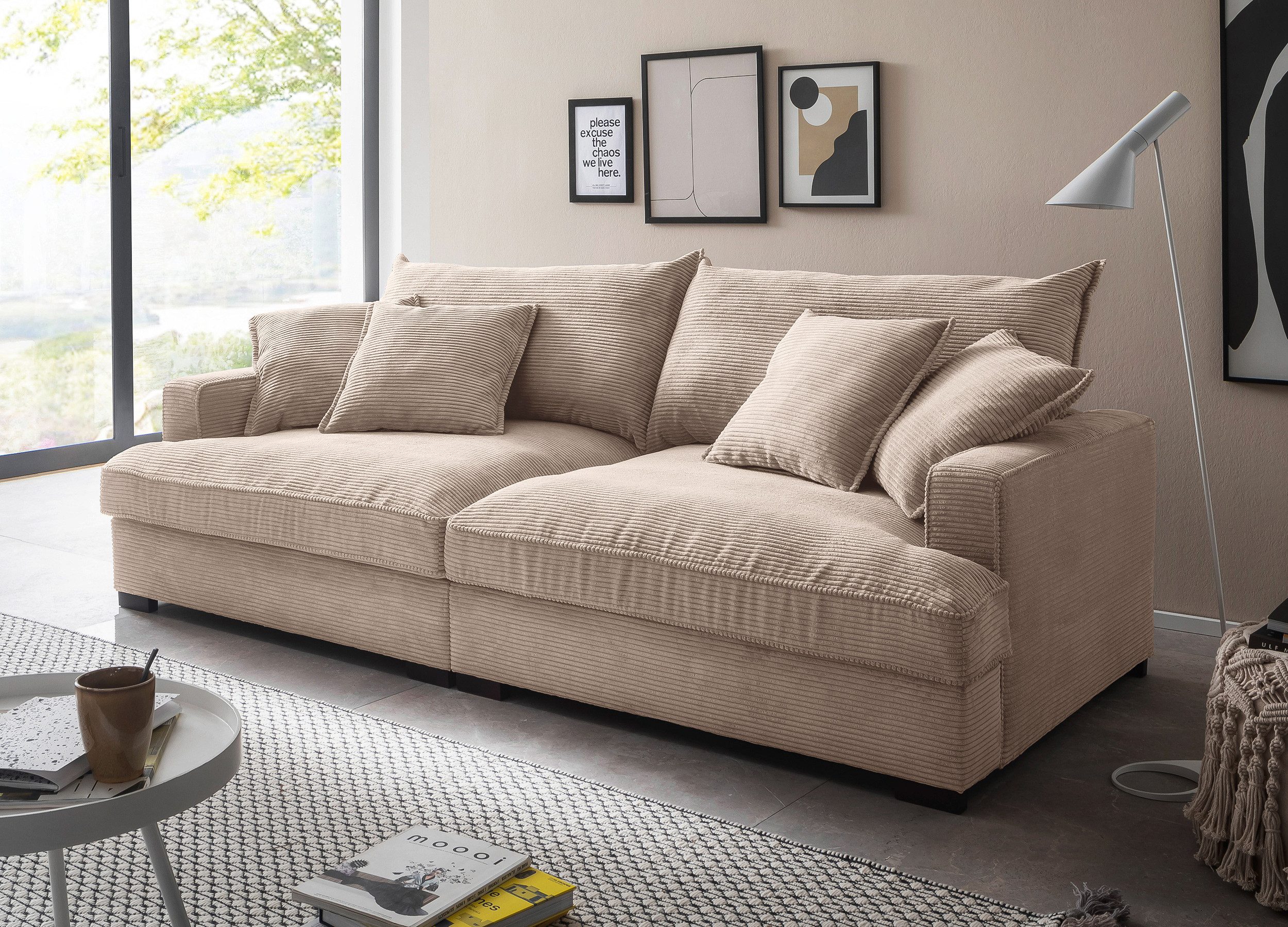 Massivart® Big-Sofa TRIBECCA Cord beige 242 cm / 4-Sitzer, Cordsofa / Nosagunterfederung / 2 Rücken- und 4 Zierkissen