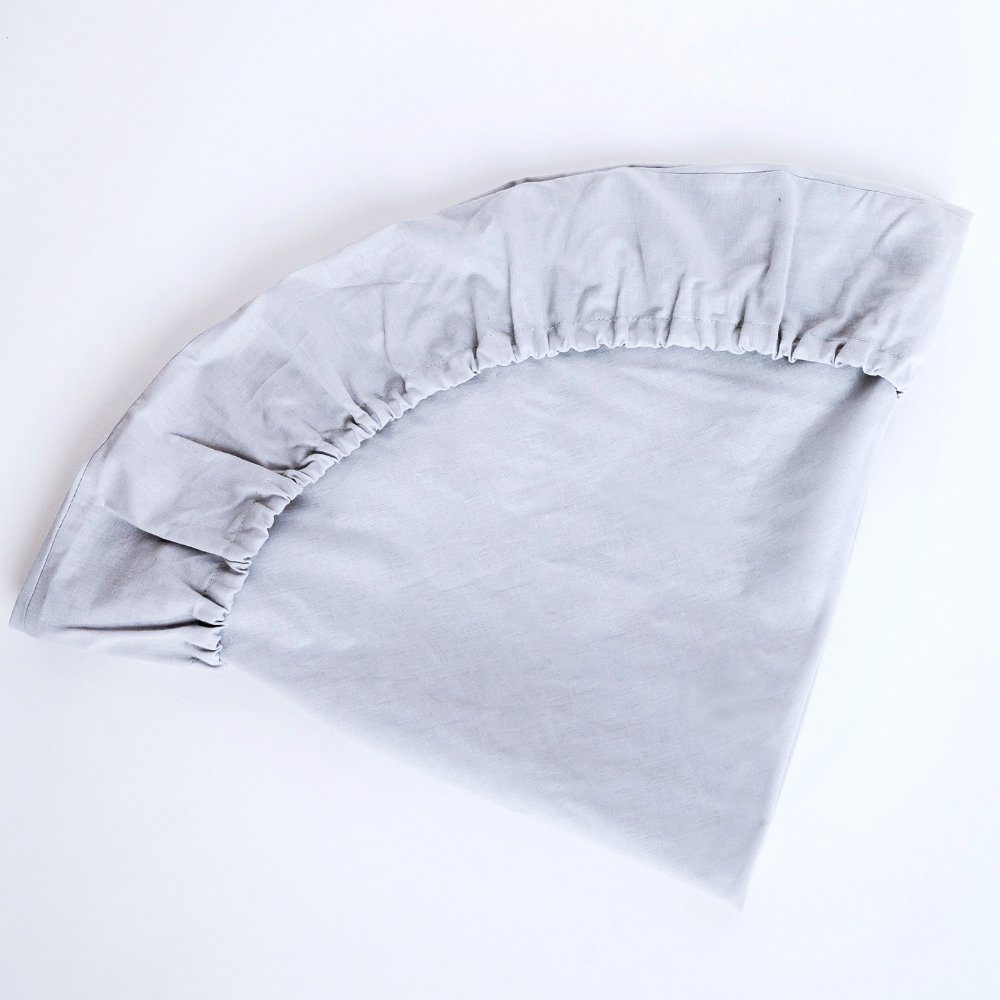 Memola® Komfort (2 Stil. für Babywiege für Spannbettlaken Babywiegen Memola Silbergrau bietet – die Stück) Das Hochwertiges Babyschaukel (1-tlg), und Spannbettlaken