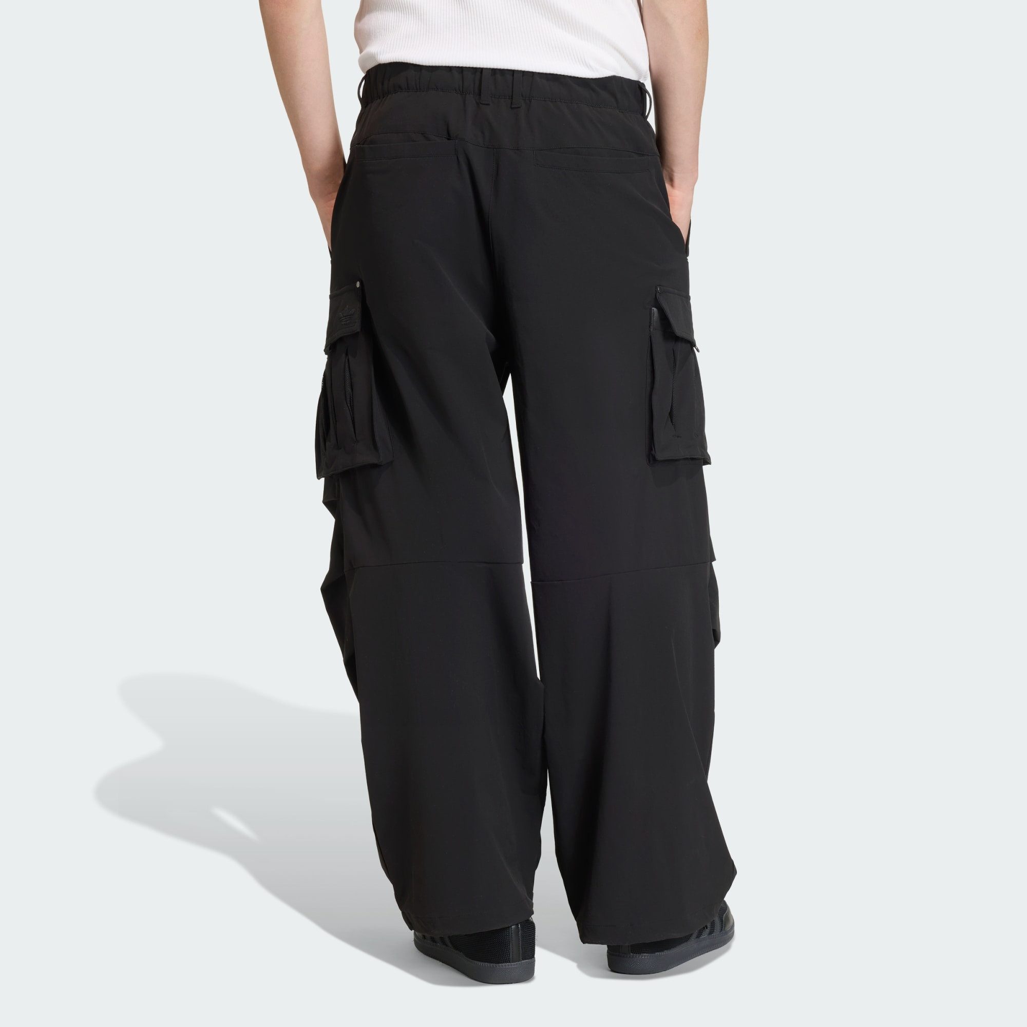 adidas Originals Cargohose PREMIUM ESSENTIALS UTILITY CARGOHOSE (1-tlg)