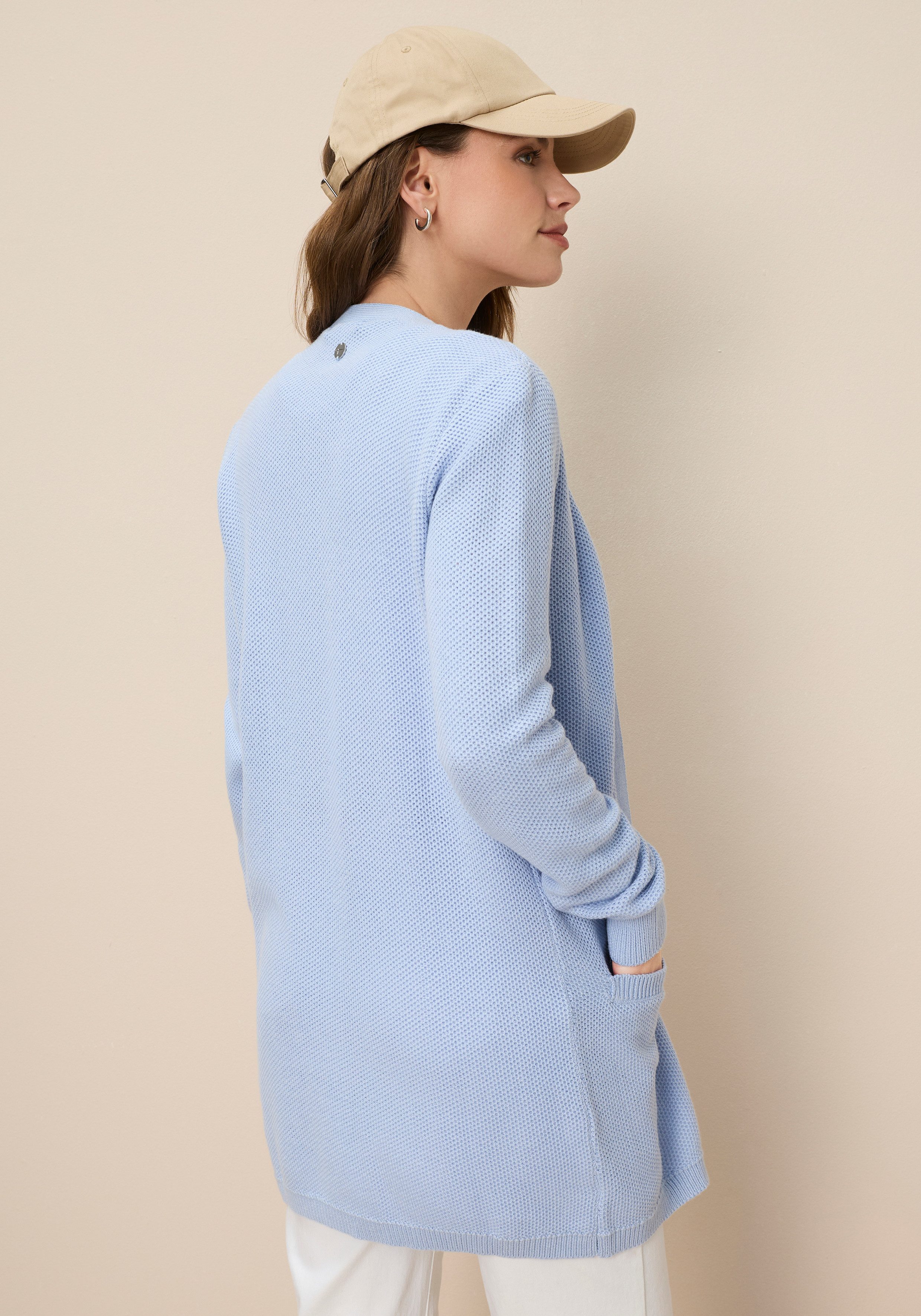 Tamaris Strickjacke aus modernem Perlstrick, mit Taschen