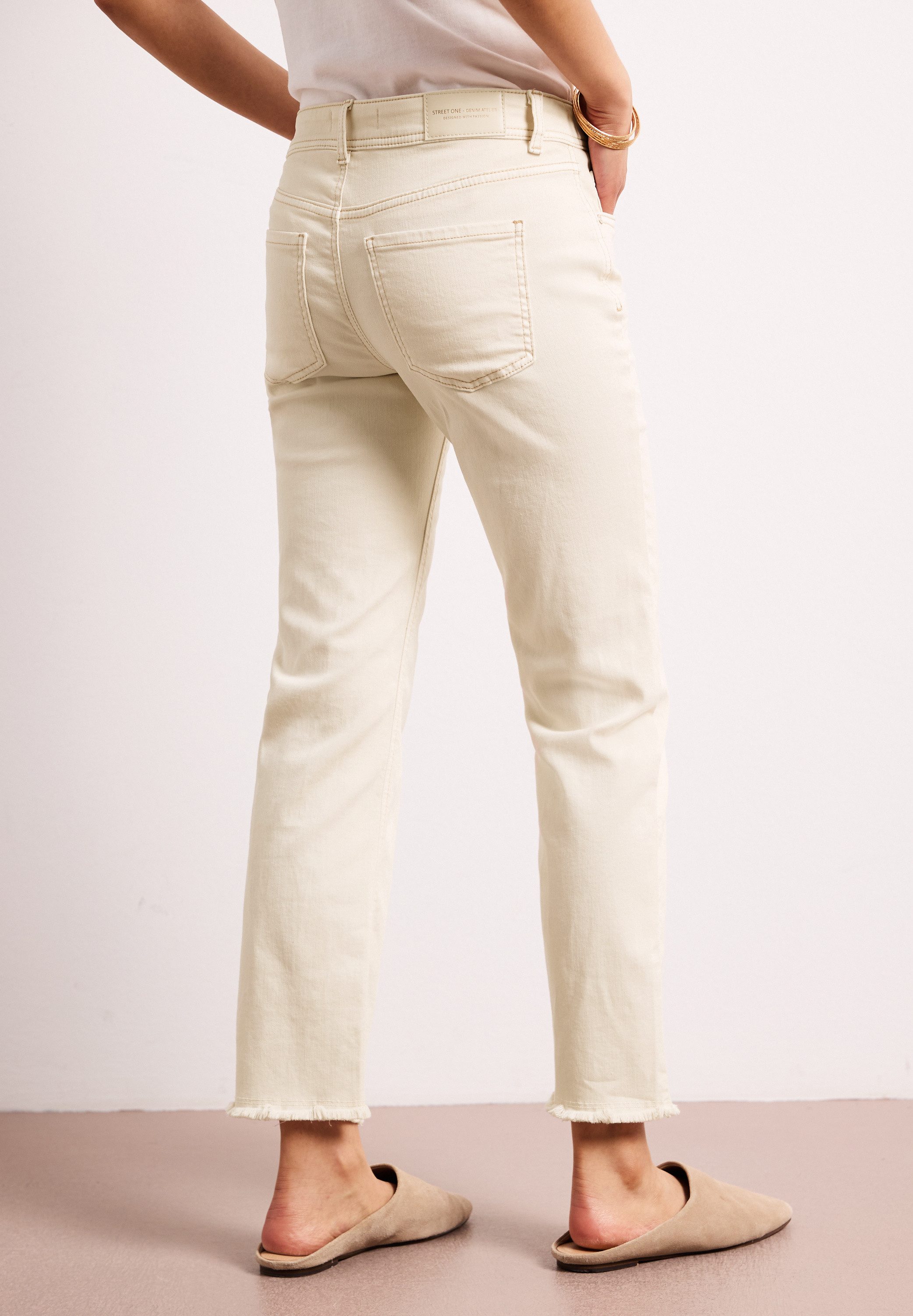 STREET ONE Straight-Jeans Style Tilly mit offenem Saum