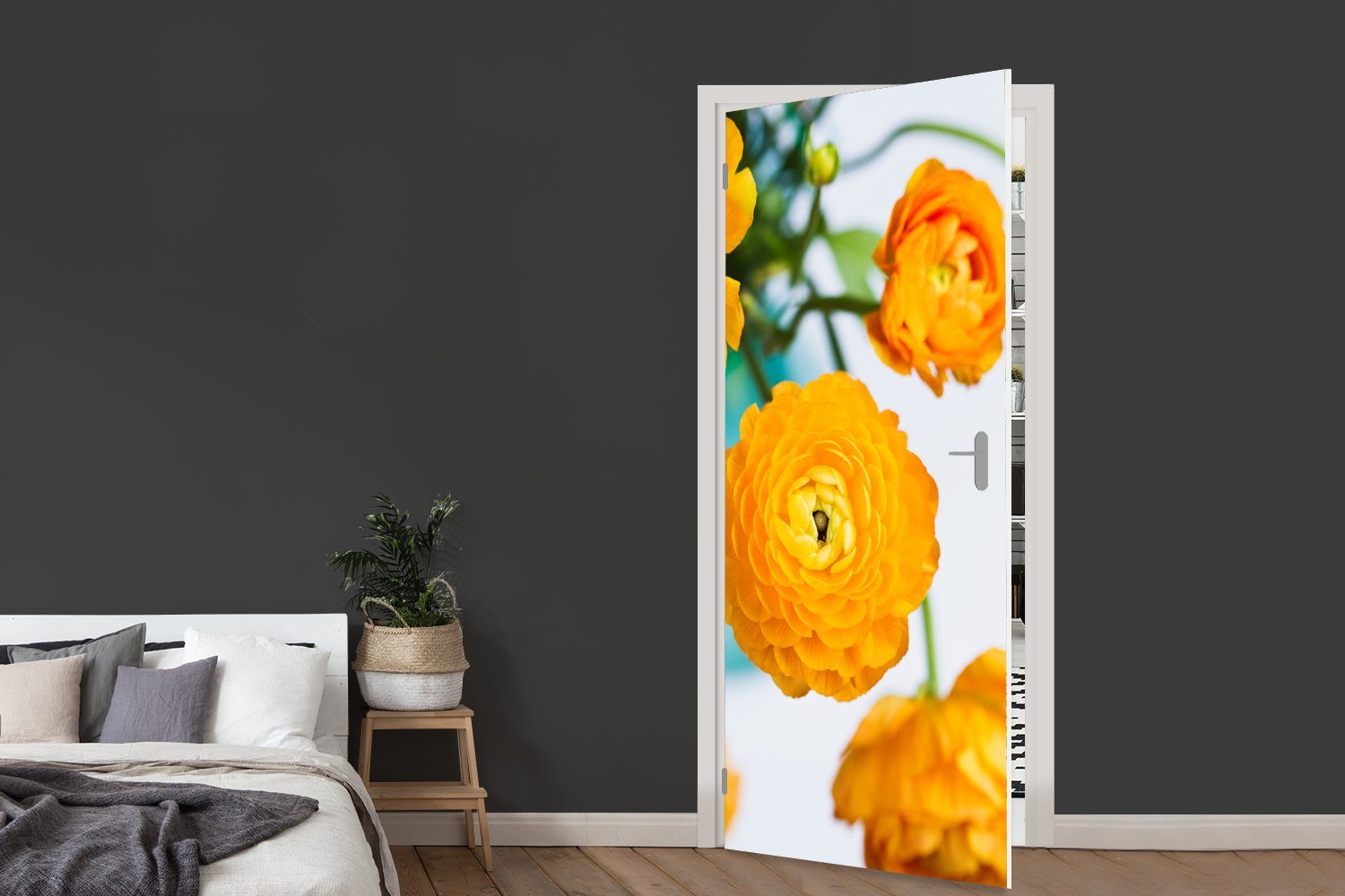 MuchoWow Türtapete Blumen - Draußen für Orange, Türaufkleber, cm (1 Fototapete - St), Matt, bedruckt, 75x205 Tür