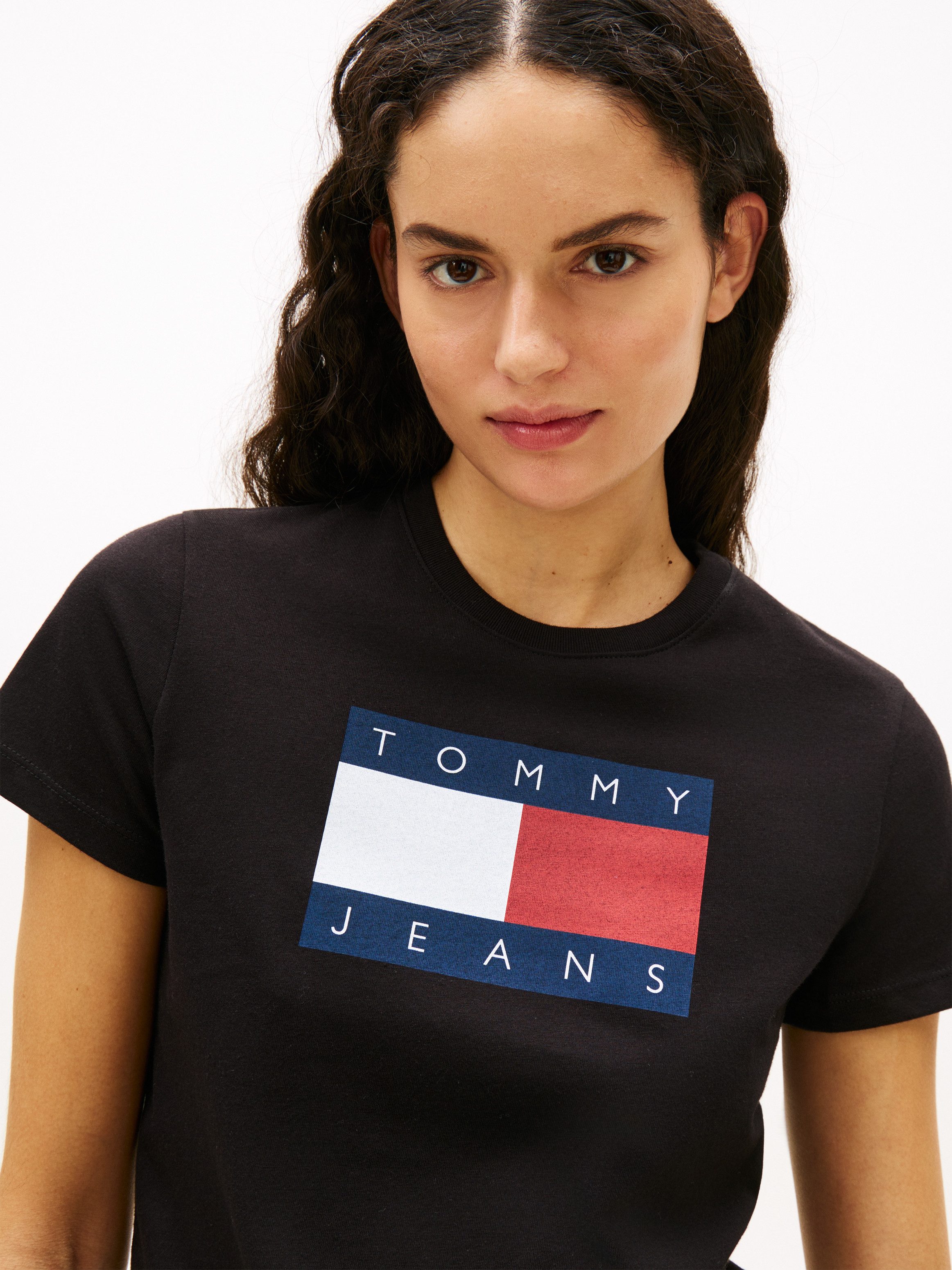 Tommy Jeans Kurzarmshirt TJW REG TJ FLAG SS TEE Baumwolle, Logodruck, regular fit