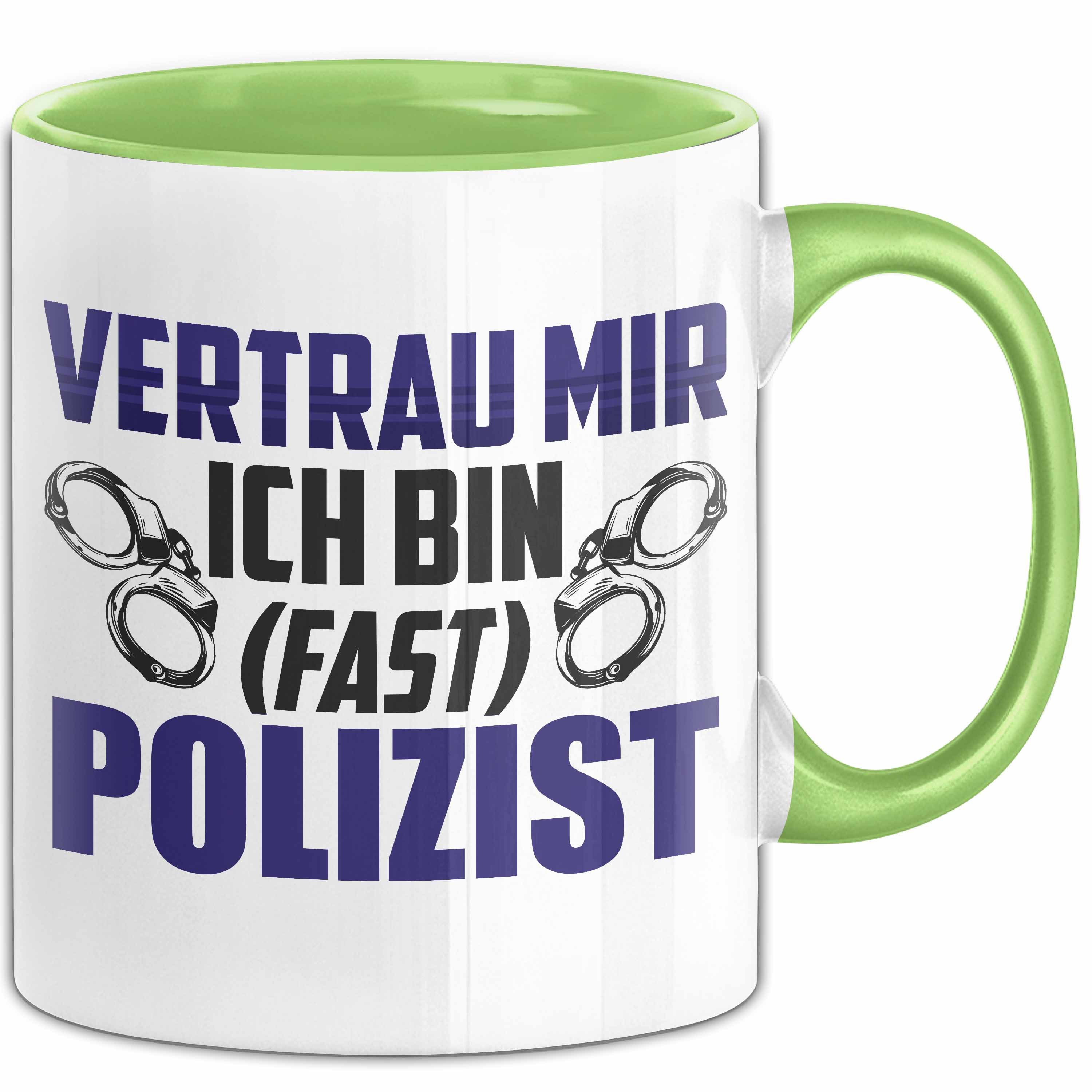 Trendation Tasse Polizist In Ausbildung Tasse Geschenk Vertrau Mir Ich Bin Fast Polizis