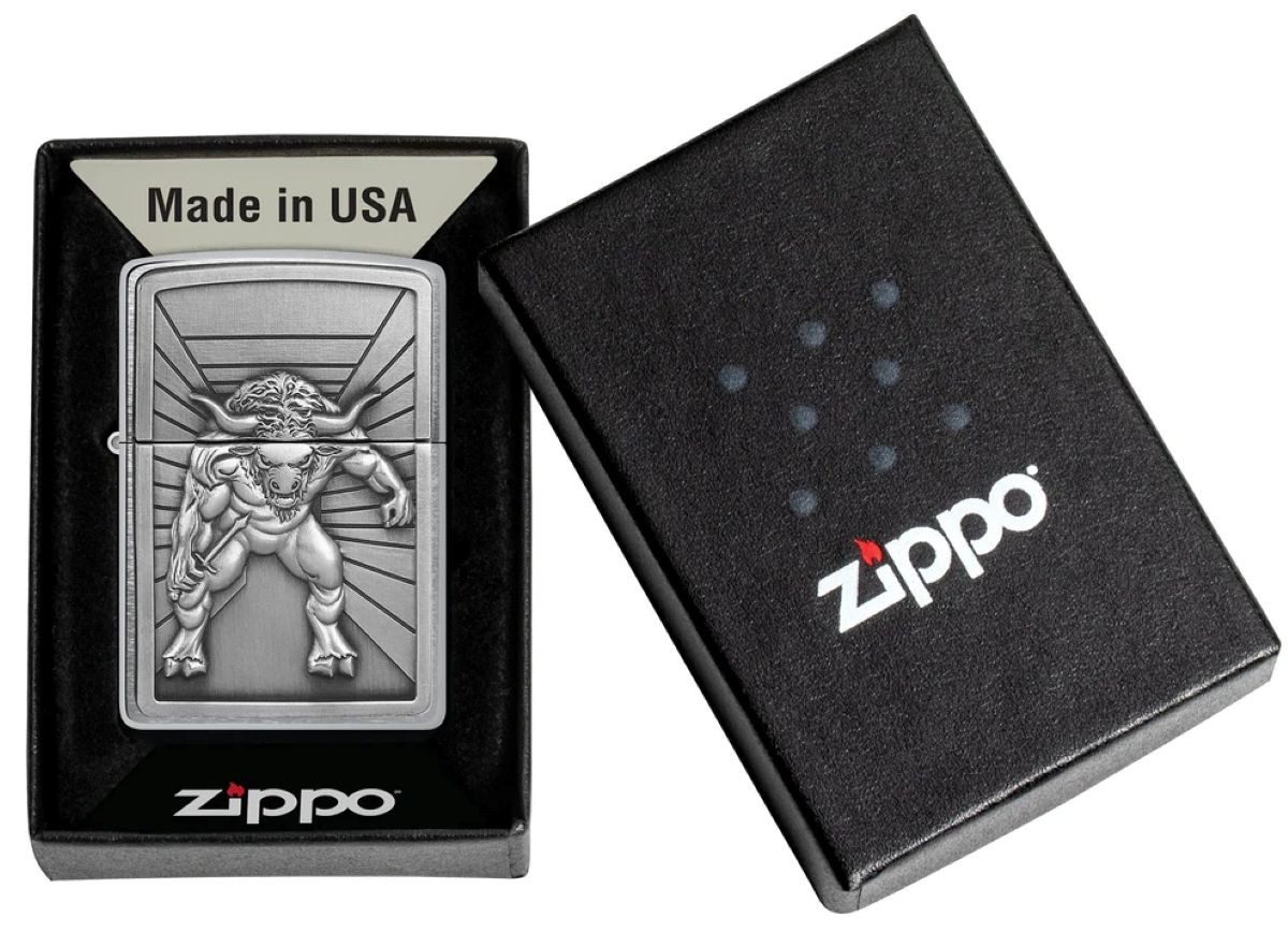 Zippo Feuerzeug chrom gebürstet Emblem Minotaurus (1-St), Zippo Neuheit Herbst 2026