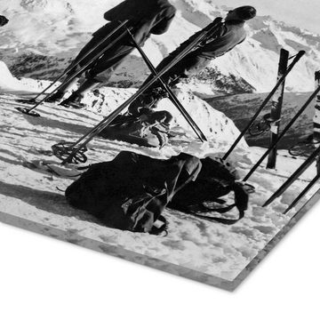 Posterlounge Acrylglasbild Vintage Ski Collection, Eine Skigruppe bei St. Moritz, Schweiz, 1925, Vintage Fotografie