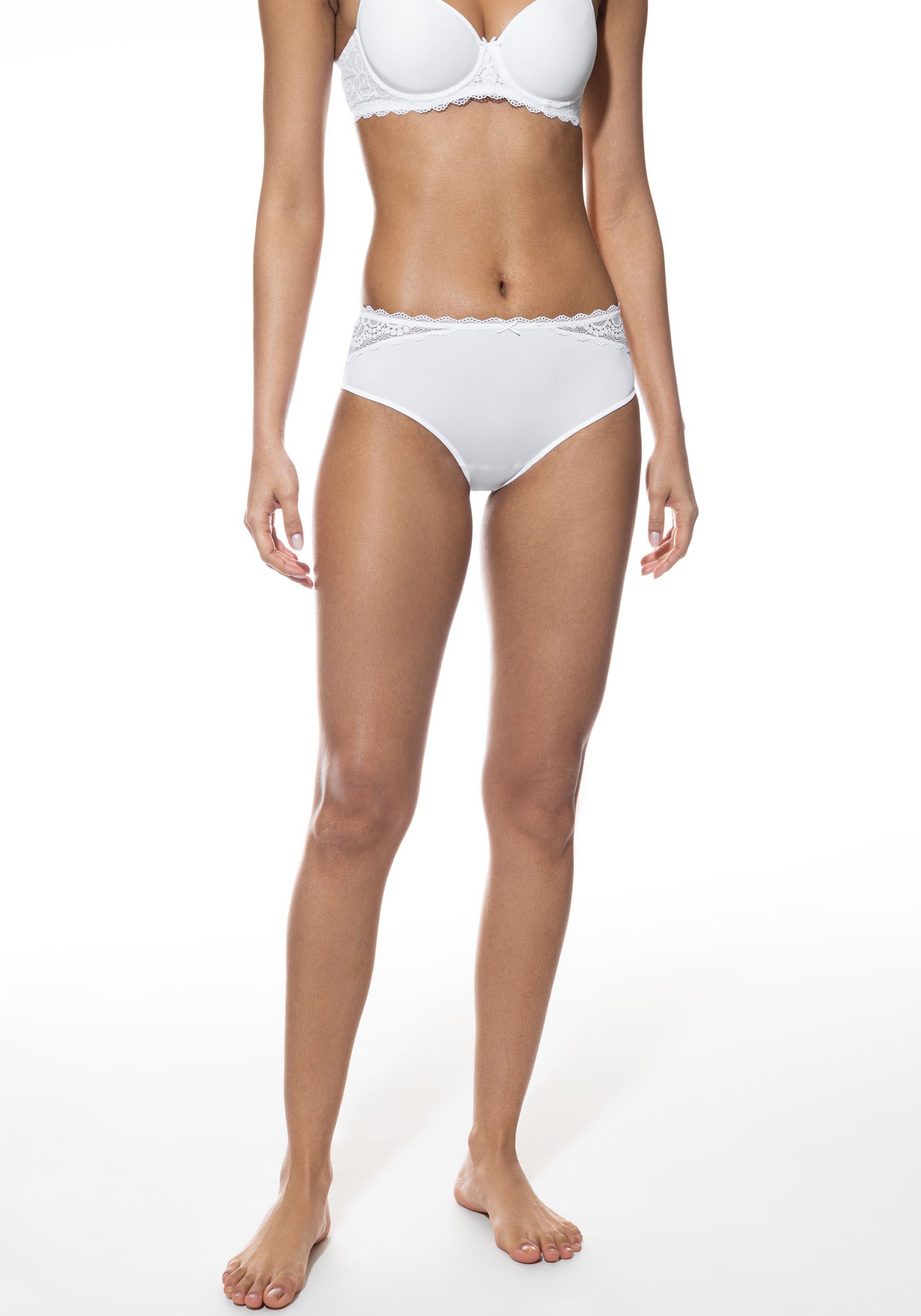 Mey Panty Amorous Taillensitz, Spitze, kleine Zierschleife vorn günstig online kaufen