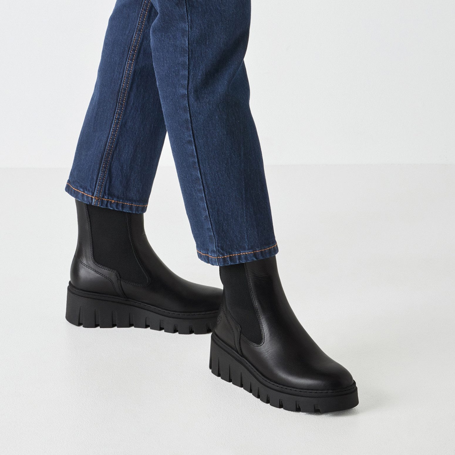 Tamaris Chelseaboots, Plateau, Stiefelette, Schlupfschuh mit günstig online kaufen