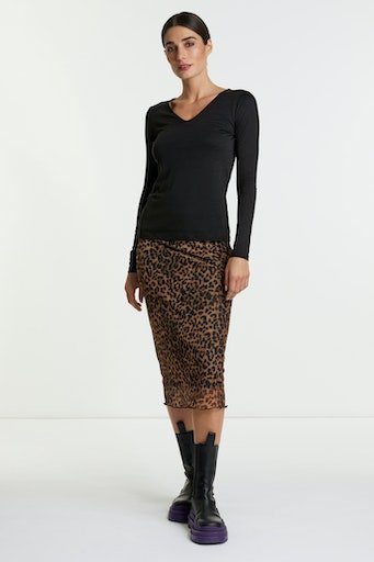 RICHROYAL Langarmshirt mit femininen V-Neck günstig online kaufen