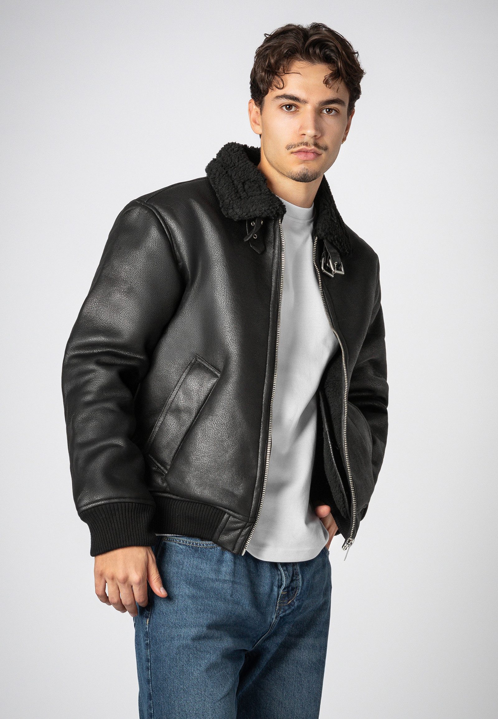 SUBLEVEL Winterjacke Herren Jacke aus Kunstleder mit Kunstfelleinsatz Kunstfellfutter und -kragen mit Schnallen