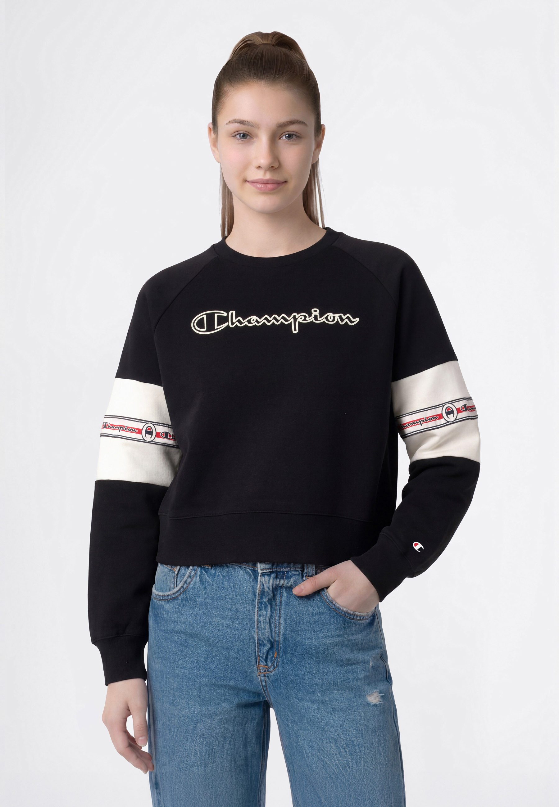 Champion Sweatshirt SPORTWEAR CREWNECK Standard Fit Langarm-Design, aus Baumwolle und Polyester, Standard Fit