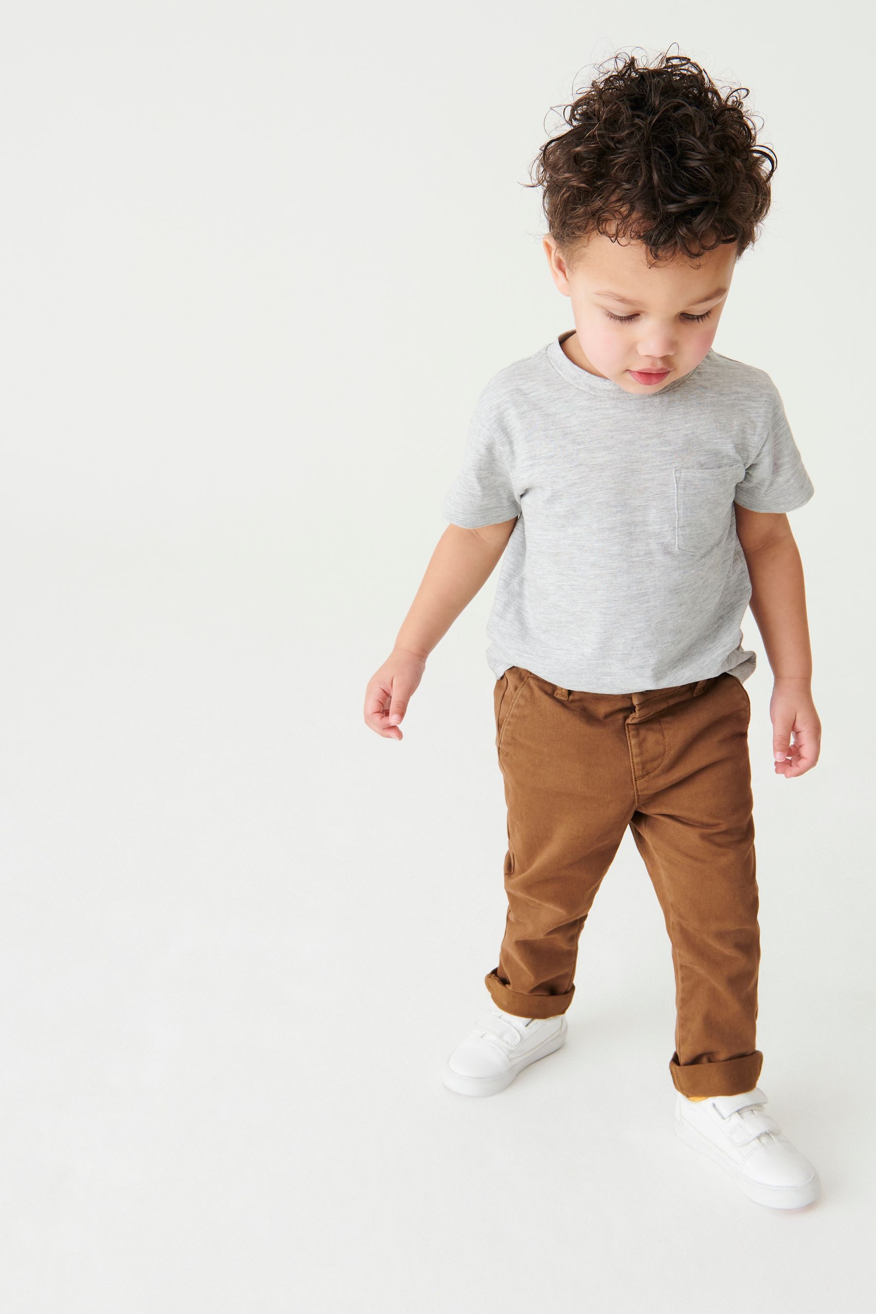 Next Chinohose Chinohose mit Stretch (1-tlg)