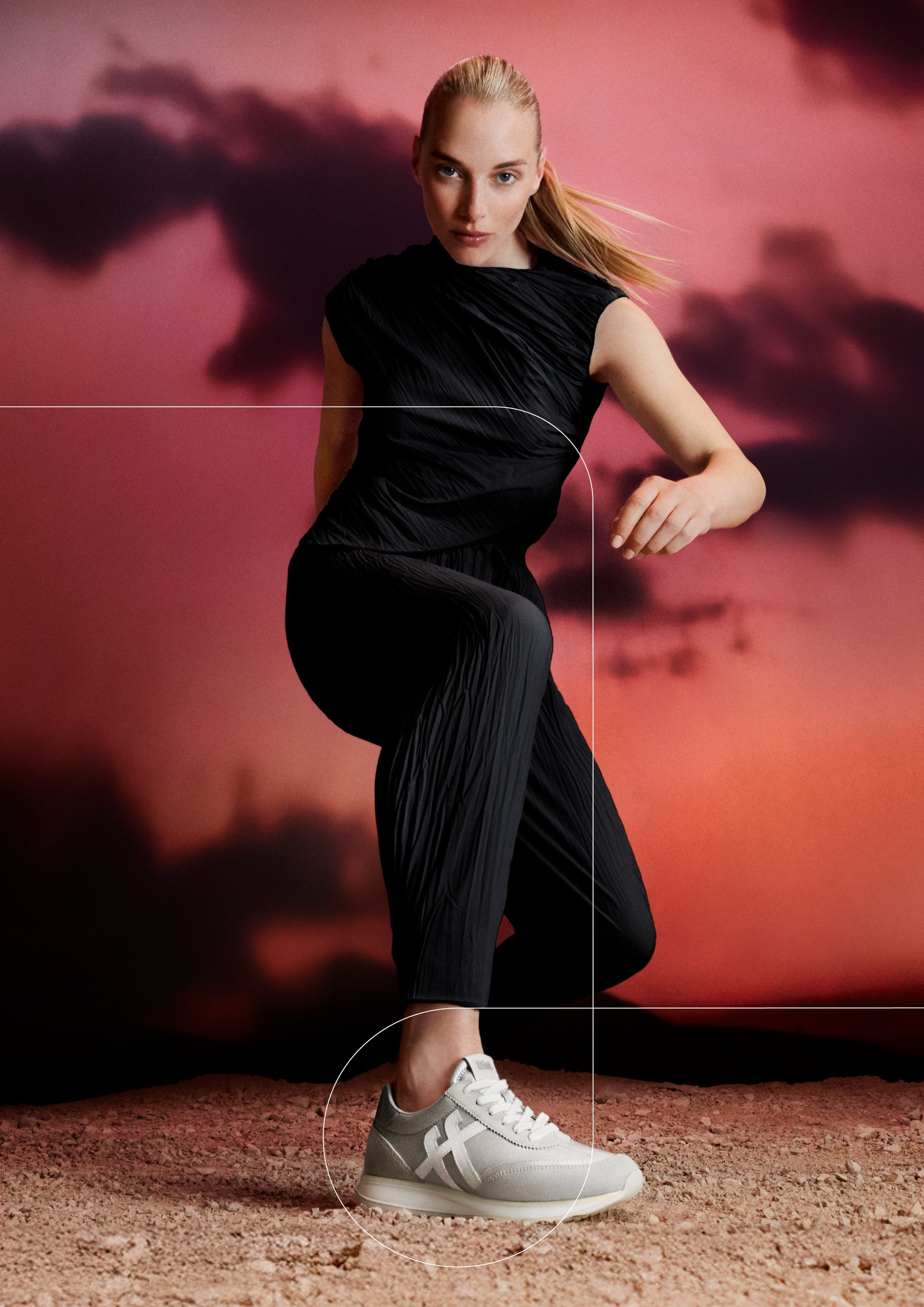 Fitflop RETRO-Q FF METALLIC-FABRIC/SUEDE SNEAKERS Sneaker Freizeitschuh, Halbschuh, Schnürschuh mit Low Profile Sohle