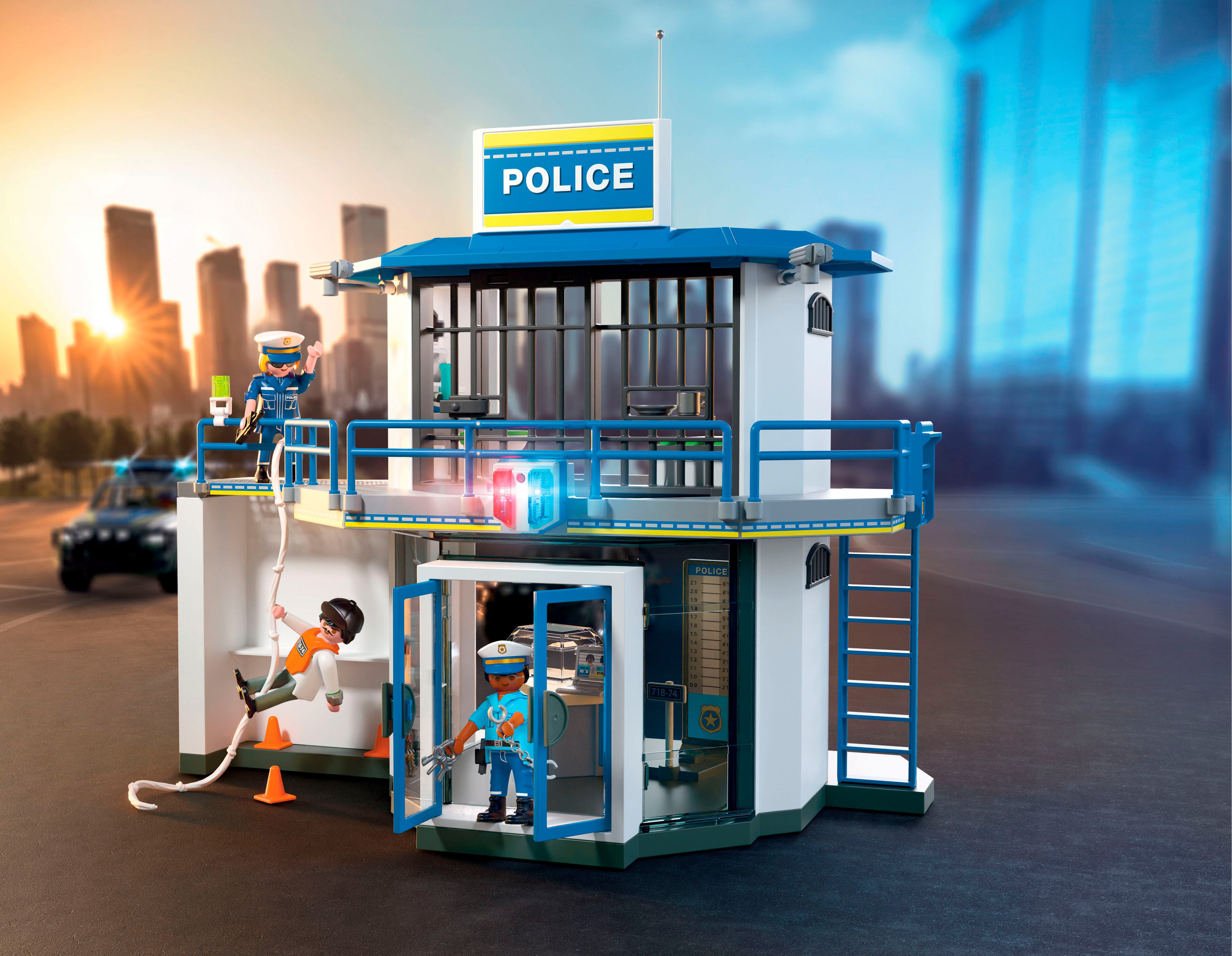 Playmobil® Polizeiwache mit Fahndungsraum (71874), Action Heroes Konstrukti günstig online kaufen