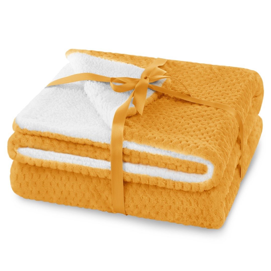 Wohndecke Kuscheldecke zarte Steppung Lammfelloptik, texpot günstig online kaufen