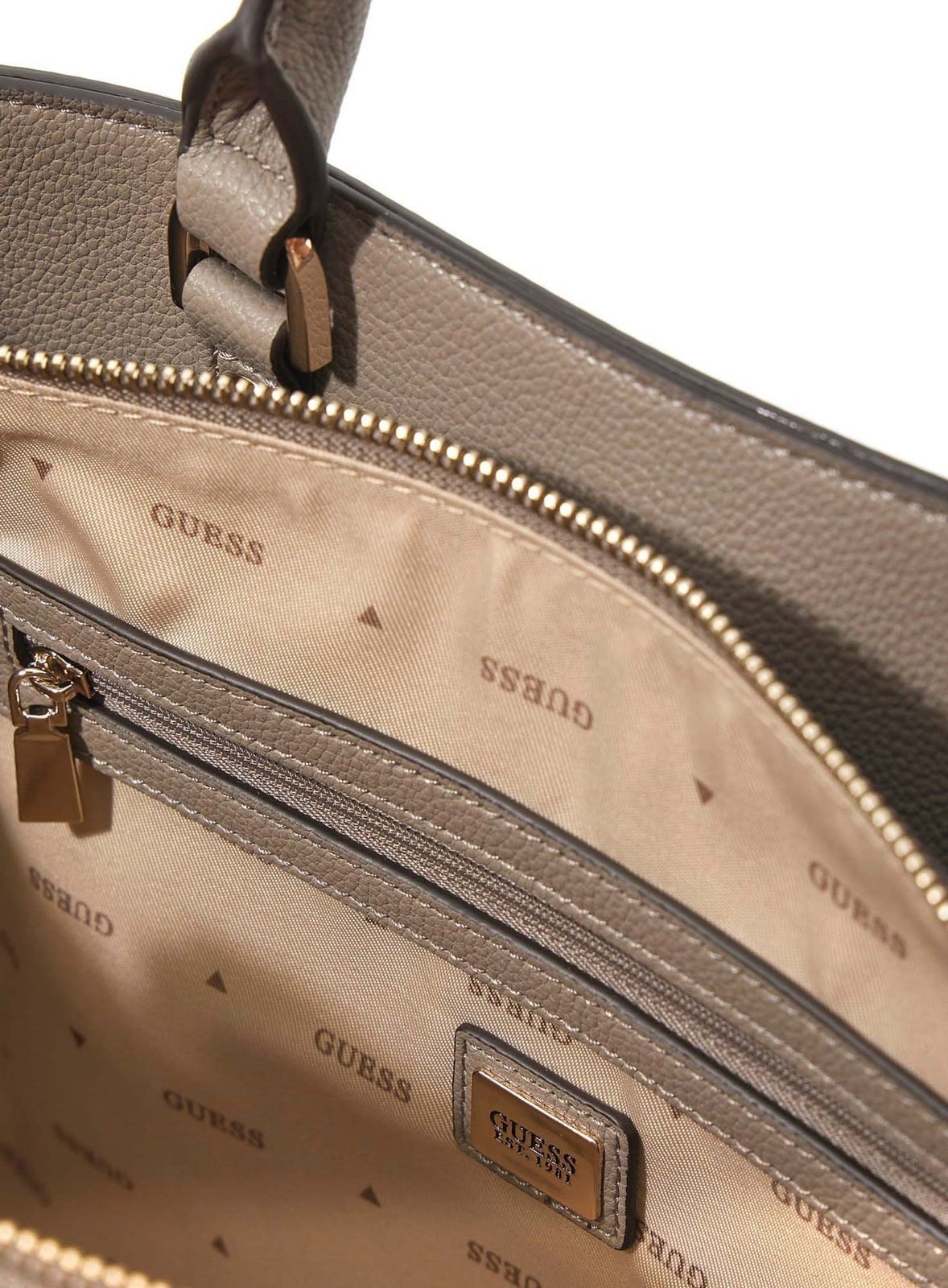 Guess Schultertasche Girlfriend Satchel – Bild 3 von 4