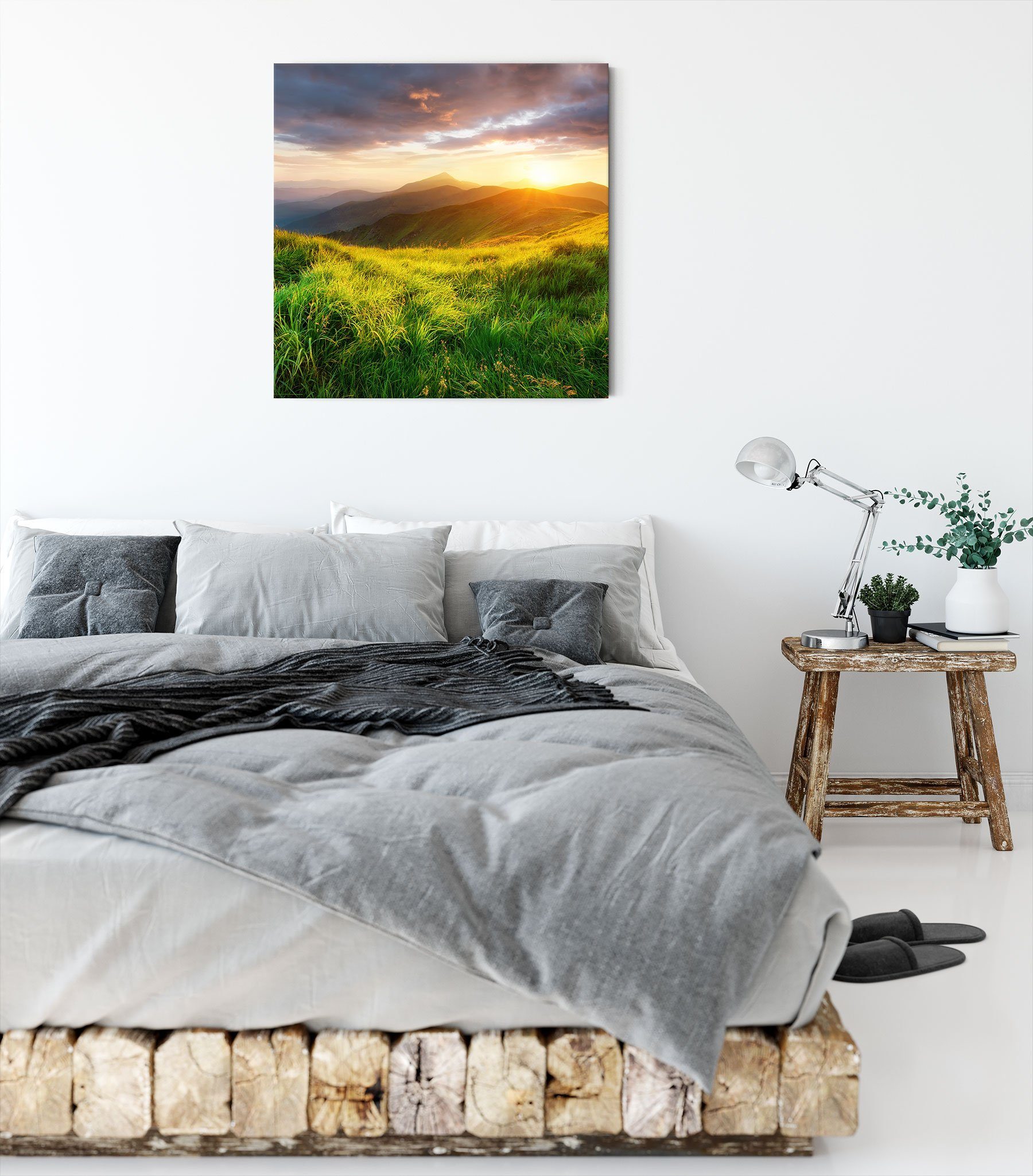 (1 inkl. Bergwiese Sonnenuntergang Zackenaufhänger Sommerliche Sommerliche Sonnenuntergang, Bergwiese Leinwandbild Pixxprint fertig Leinwandbild St), bespannt,