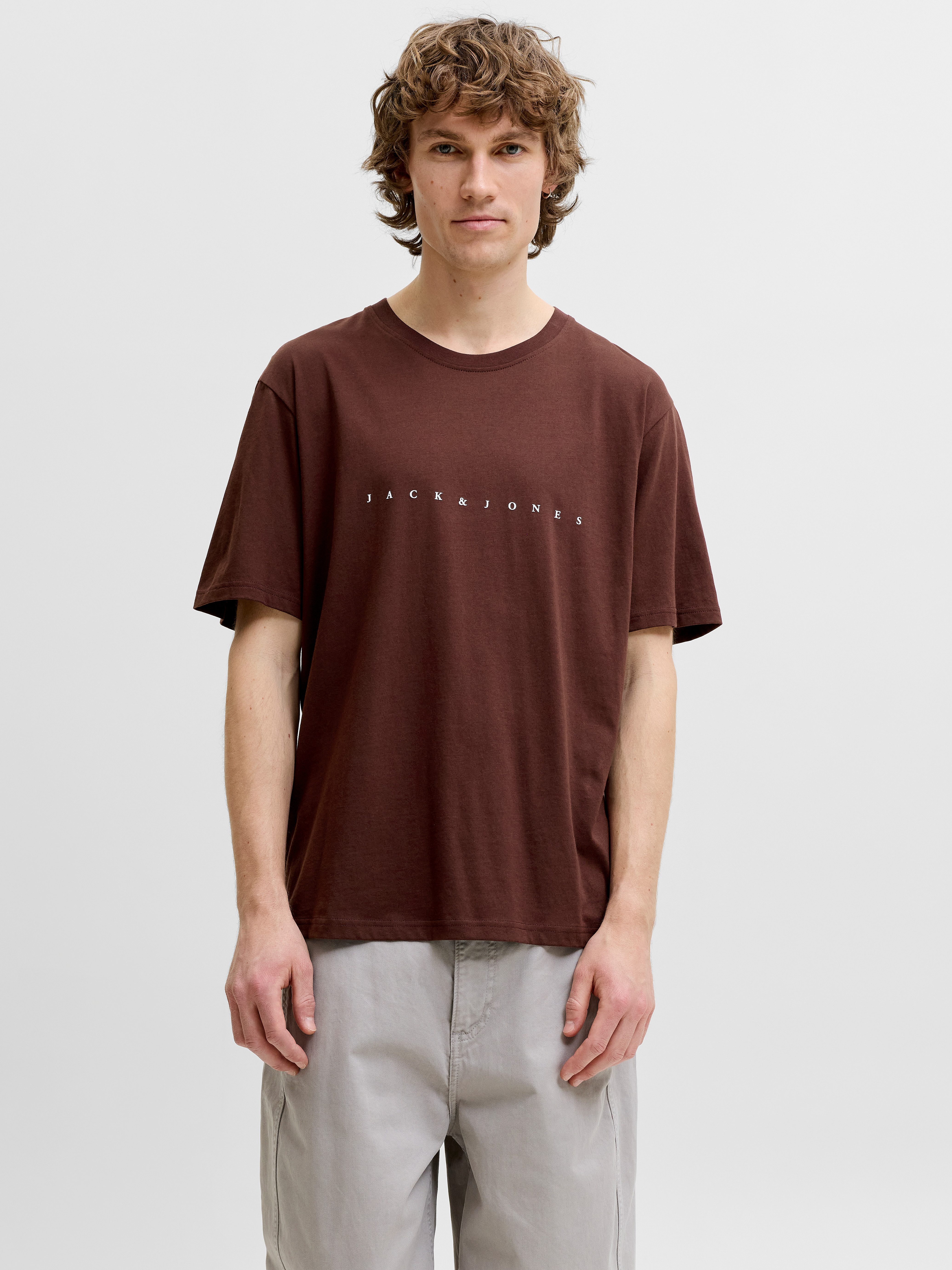 Jack & Jones Rundhalsshirt JJESTAR mit Pigmentprint und Baumwollgefühl Baumwolle, relaxed fit