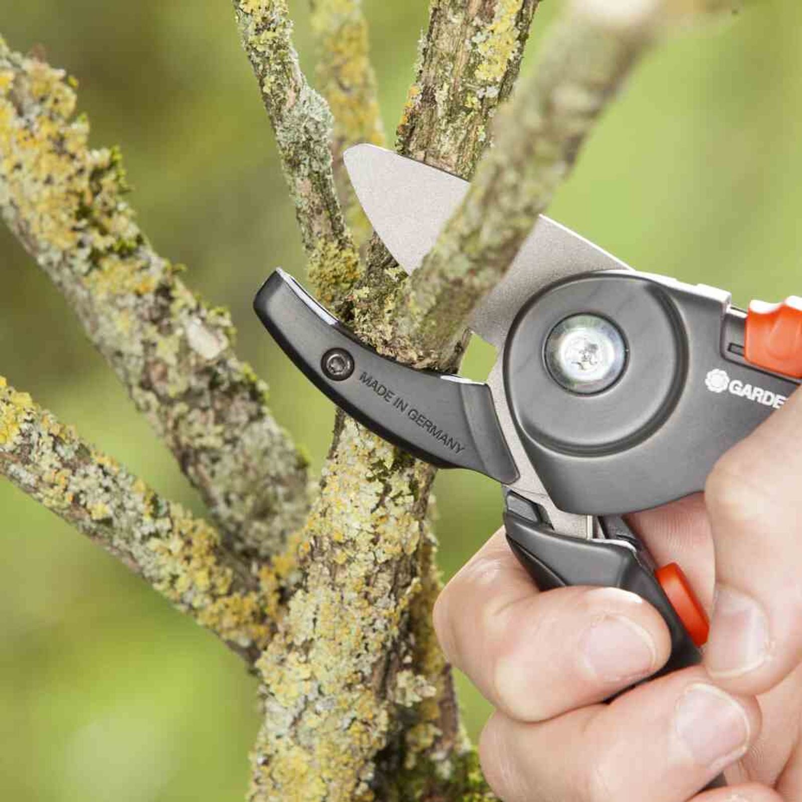 GARDENA Grasschere Gartenschere A/M Comfort Amboss-Gartenschere
