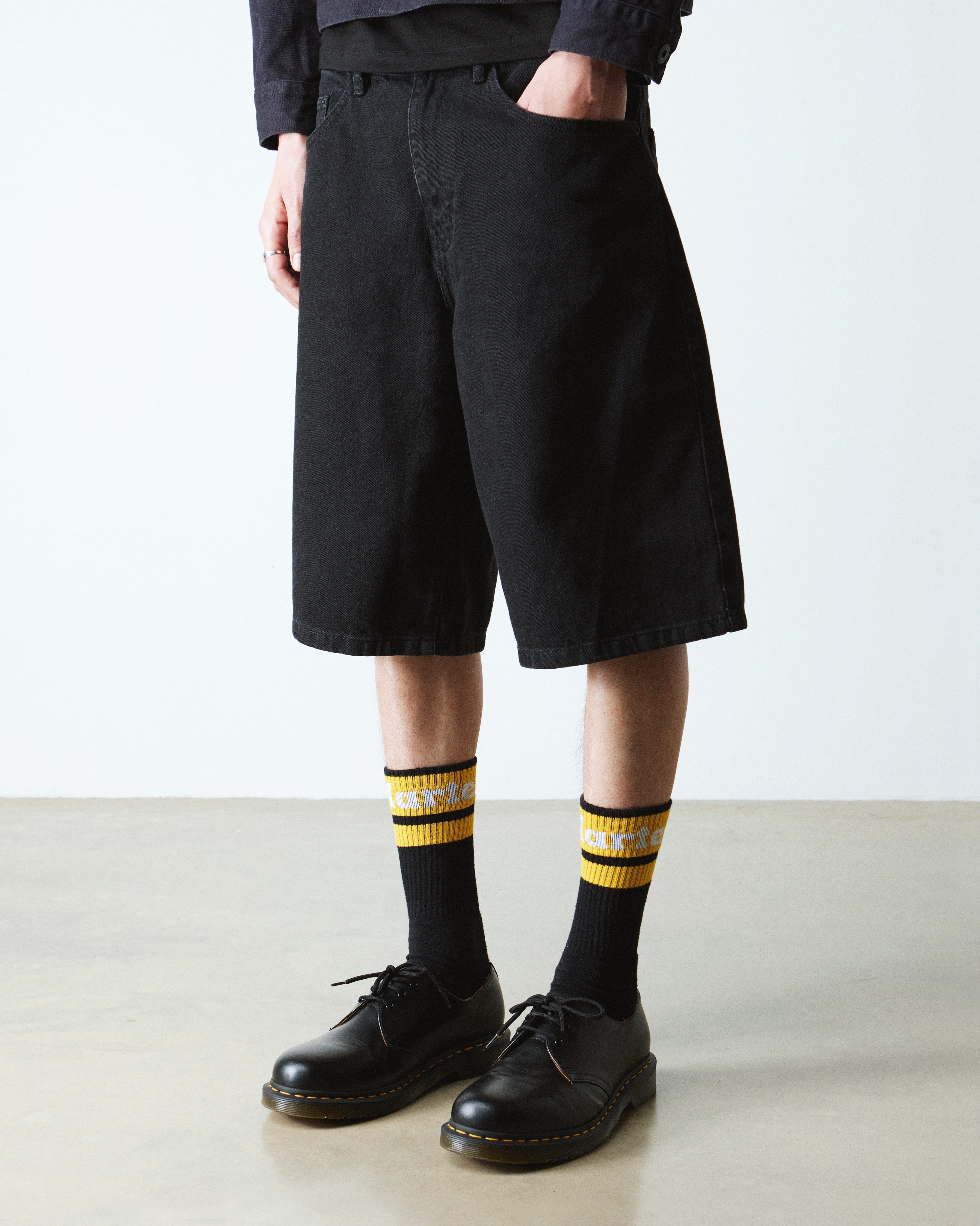 DR. MARTENS Socken Athletic Logo Organic Cotton Blend Socken (1-Paar) mit vertärktem Fersen- und Zehenbereich, druckfreier Bund – Bild 2 von 3