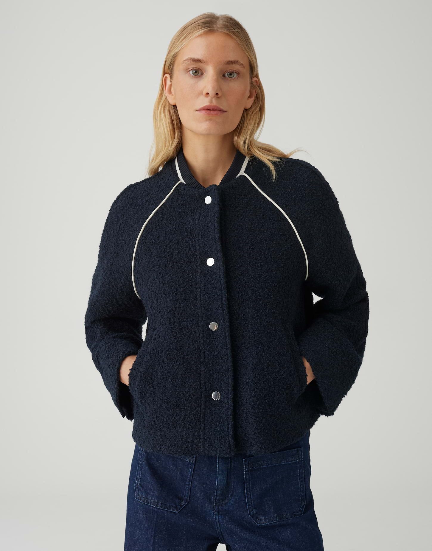 OPUS Blouson Hirona mit kontrastfarbenen Pipings Regular Fit lockere Passform, leicht ausgestellter Schnitt, Langarm