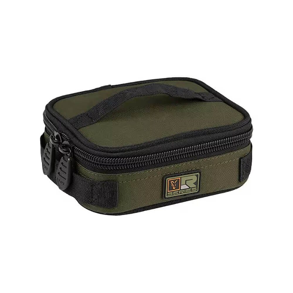 FOX International Tragetasche Fox R Series Zubehörtasche Rigid Lead Bits Bag, Mit starren Trennwandeinsätzen ausgestattet, Kompaktes Design, sodass Sie in die meisten Tackletaschen passt, In der einzigartigen Fox Camo-Tarnfarbe, Polyestertragegriffe an mehreren Seiten, Maße: 18.5cm x 14.5cm x 7cm