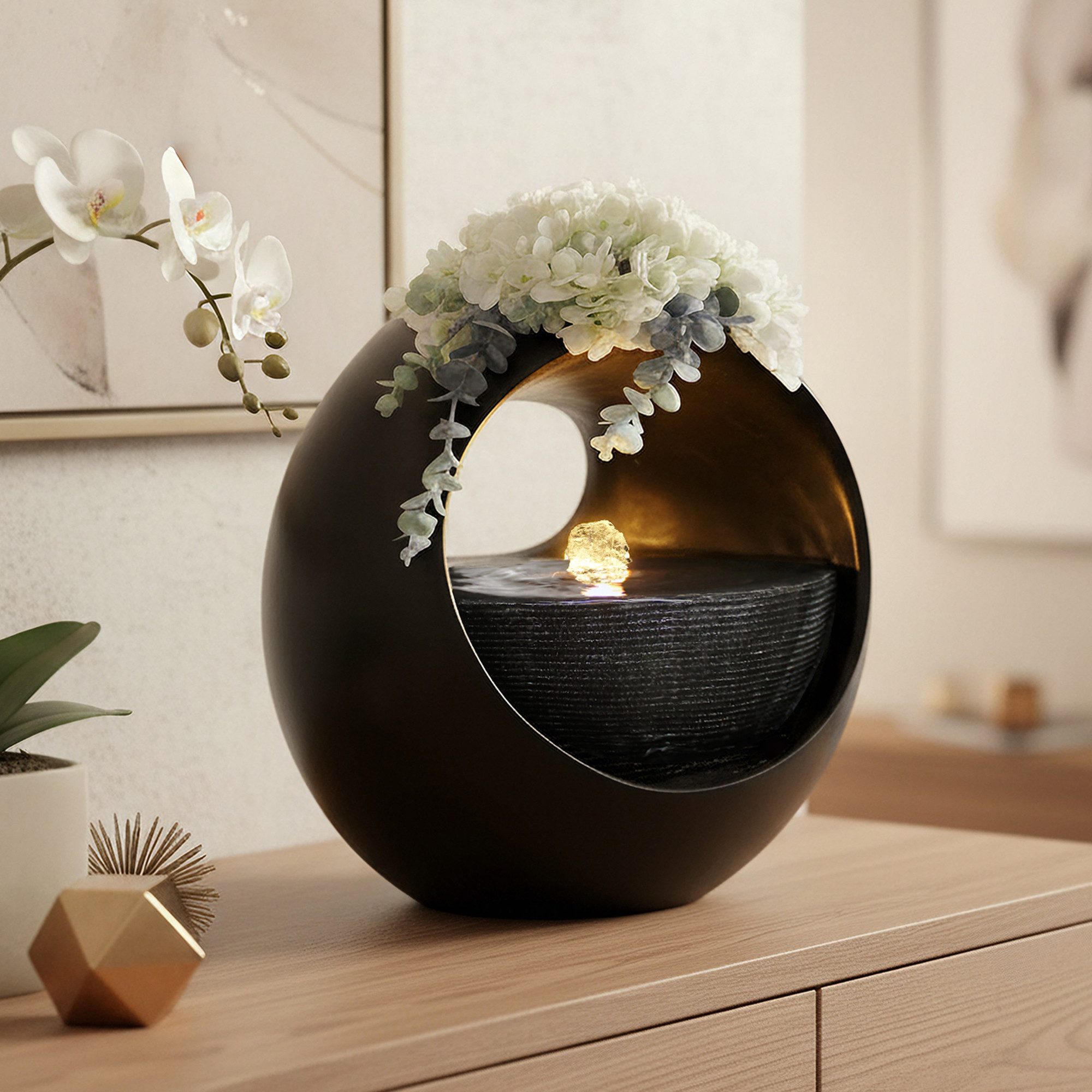 Arnusa Zimmerbrunnen Tischbrunnen mit Vase schwarz 29x30 cm warmweiße LED Beleuchtung, Dekoration Blumenvase Wohnzimmerdeko schwarz