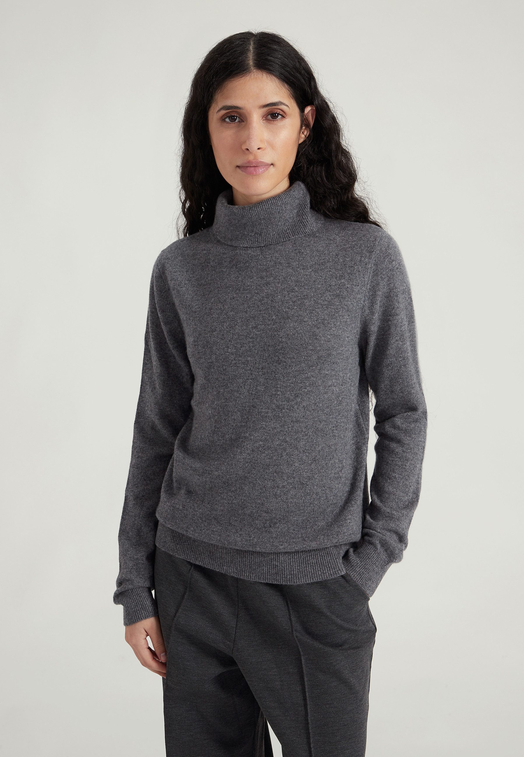 Style & Republic Kaschmirpullover Rollkragenpullover Slim Fit aus 100% Kaschmir Rollkragenpullover Slim Fit aus 100% Kaschmir