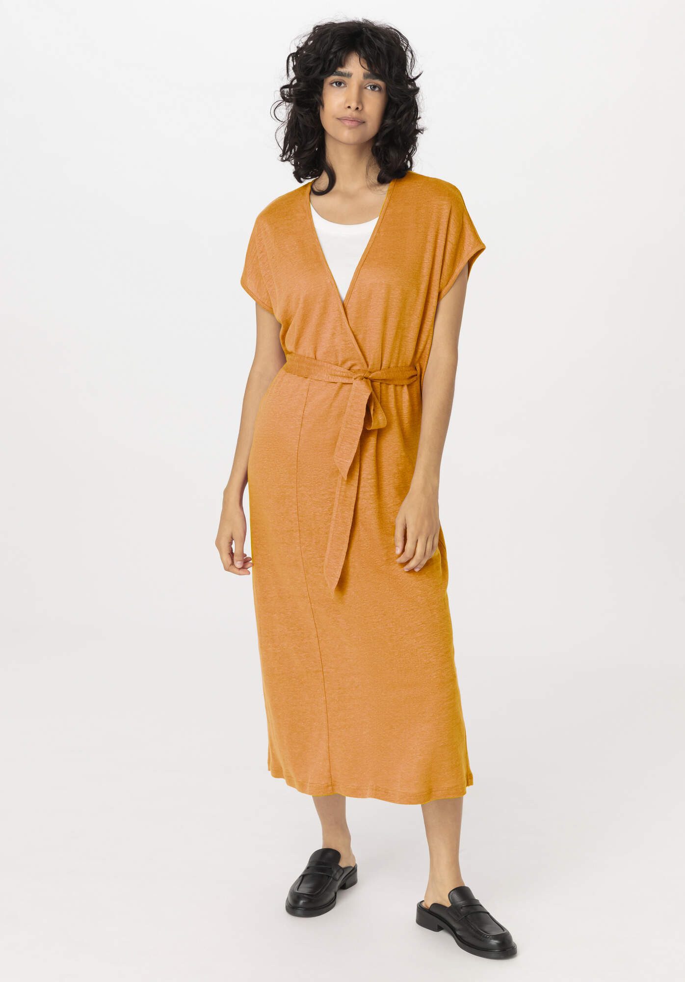 Hessnatur Jerseykleid Midi Relaxed aus reinem Leinen (1-tlg)